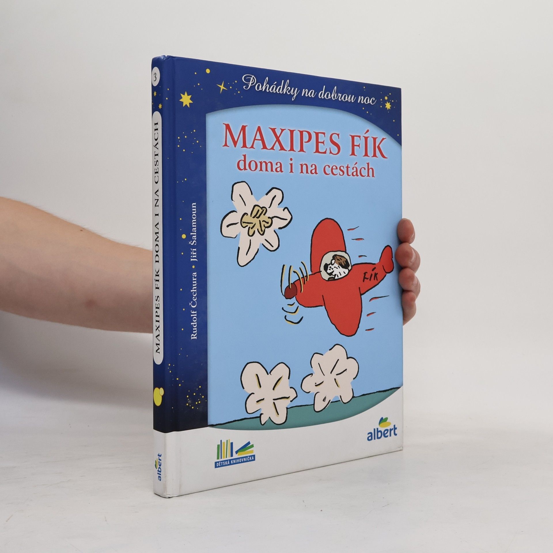 Maxipes Fík doma i na cestách