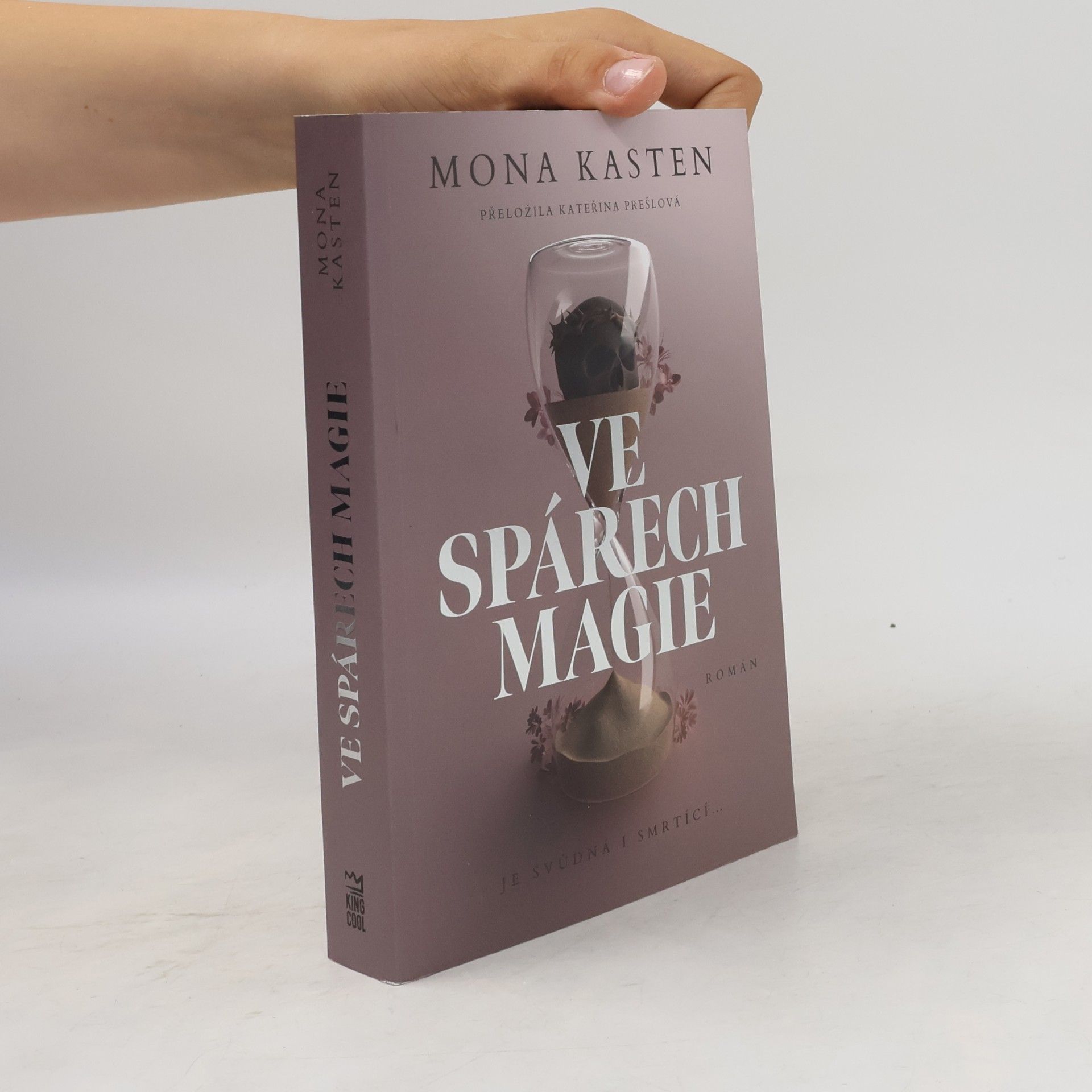 Ve spárech magie