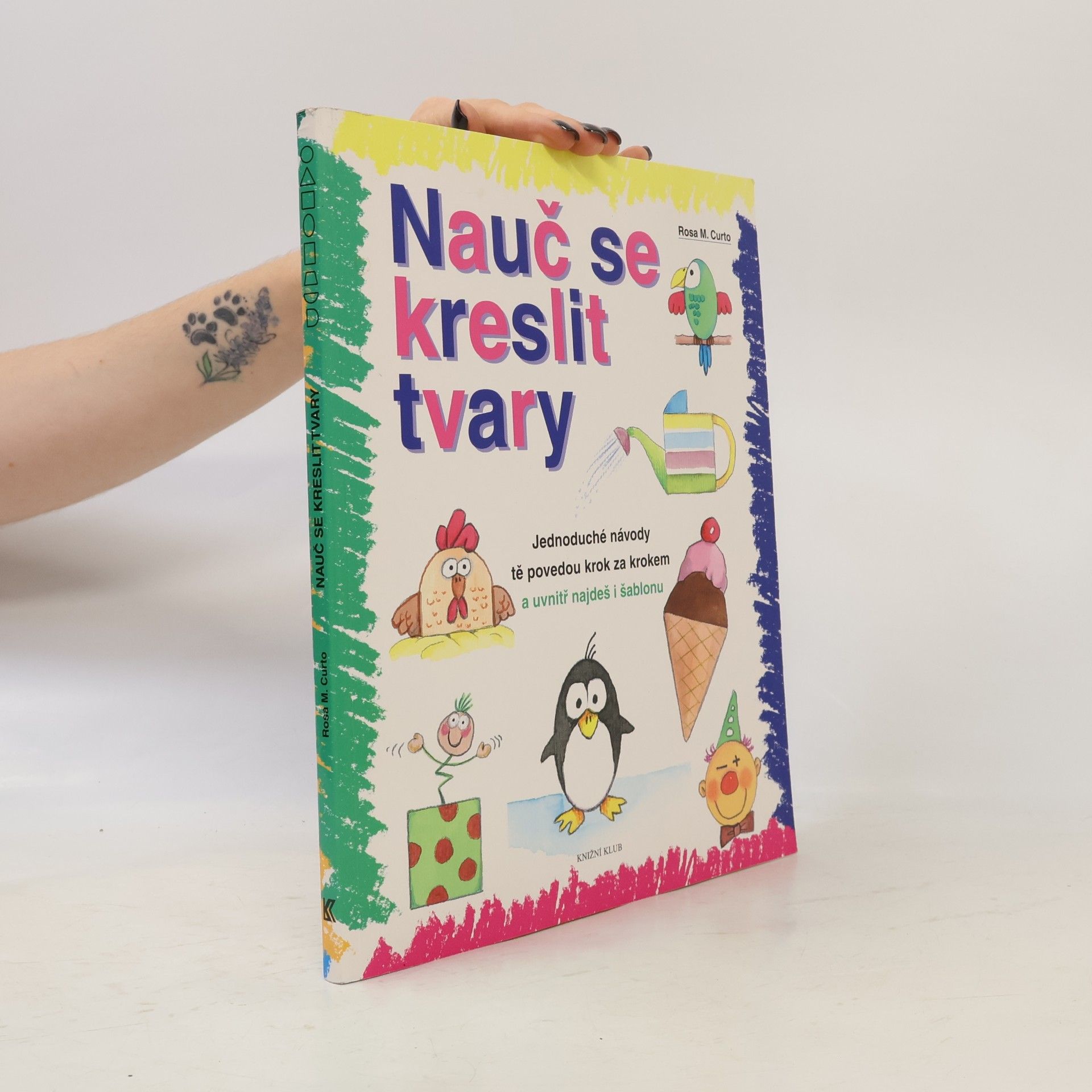Rosa María Curto Nauč se kreslit tvary