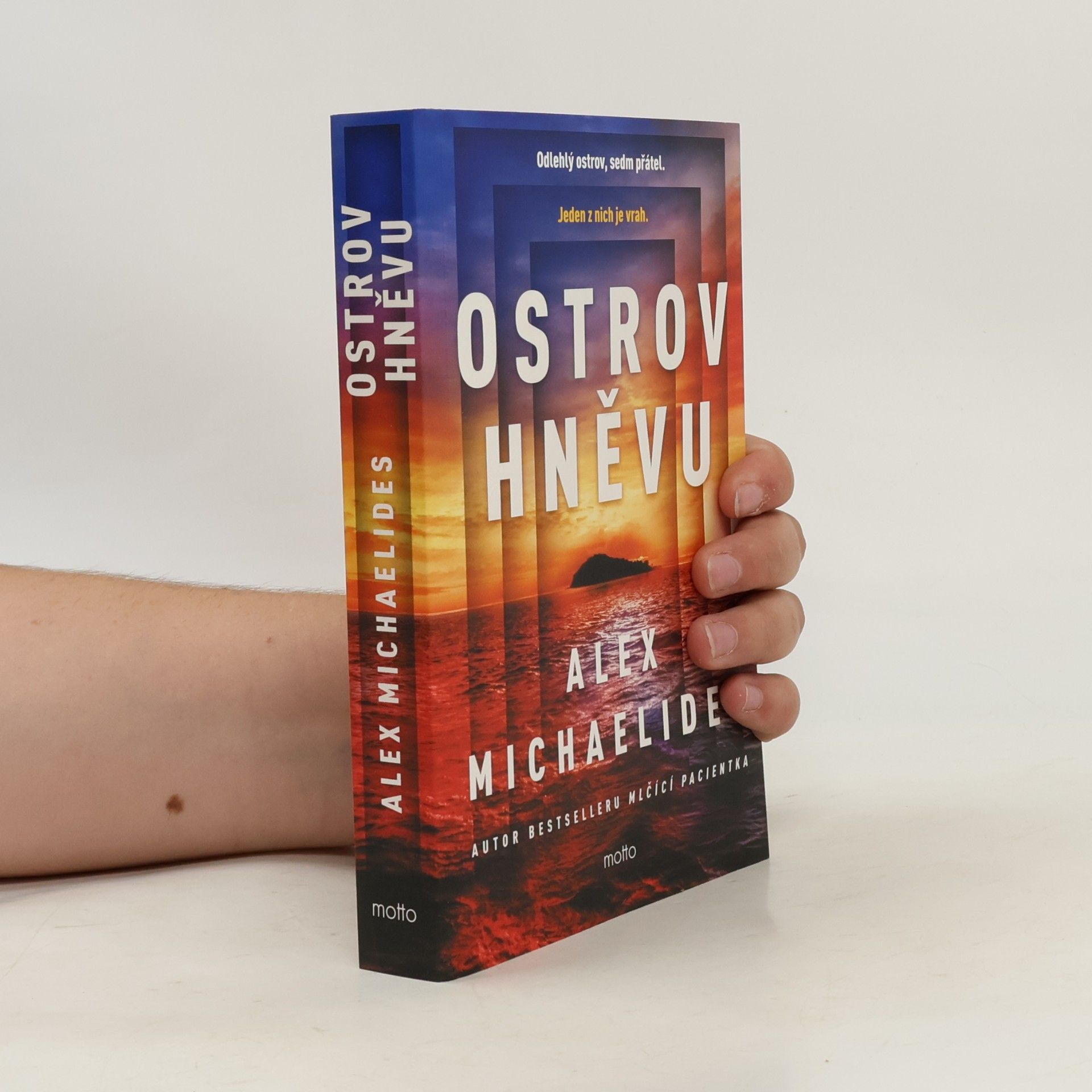 Alex Michaelides Ostrov hněvu