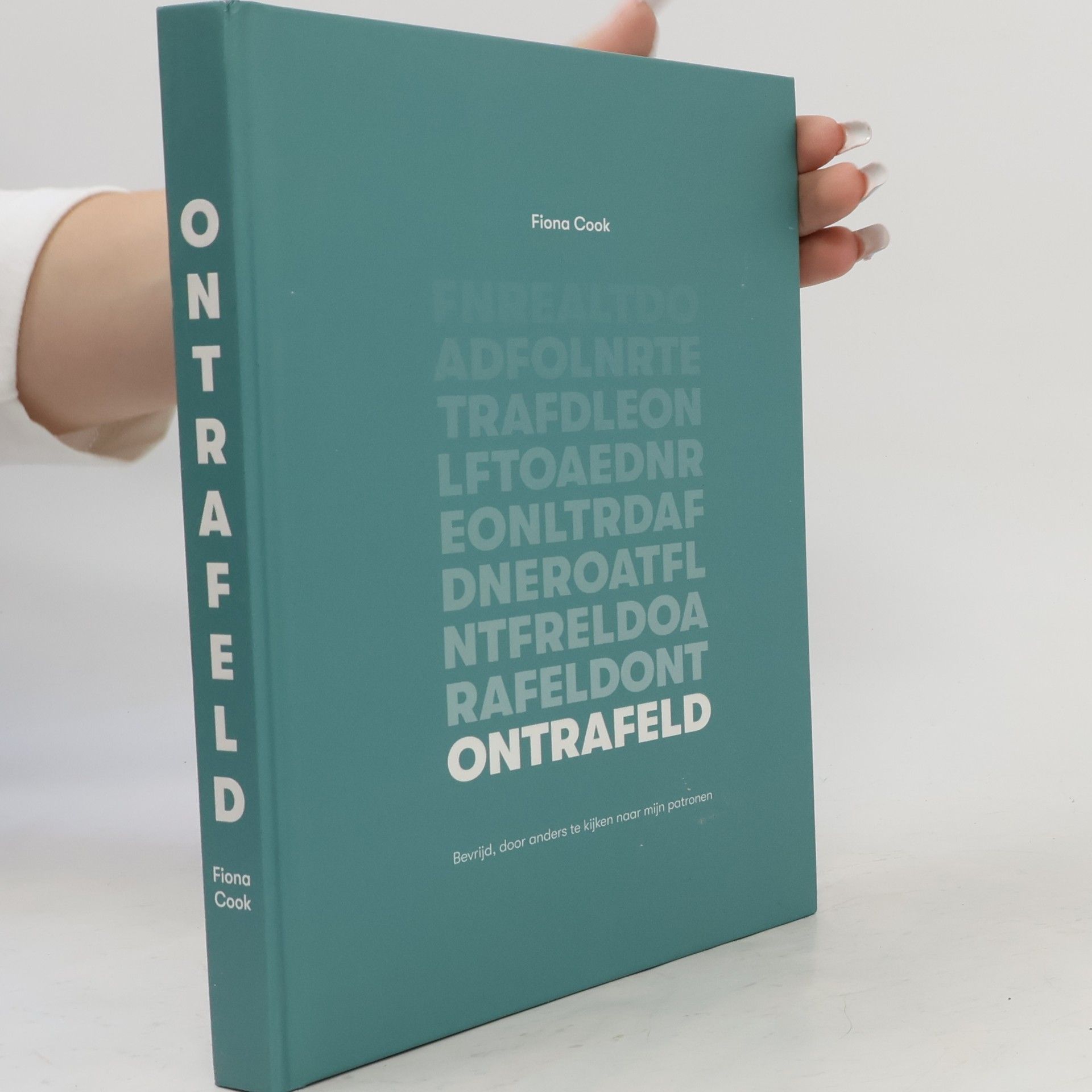 Fiona Cook Ontrafeld