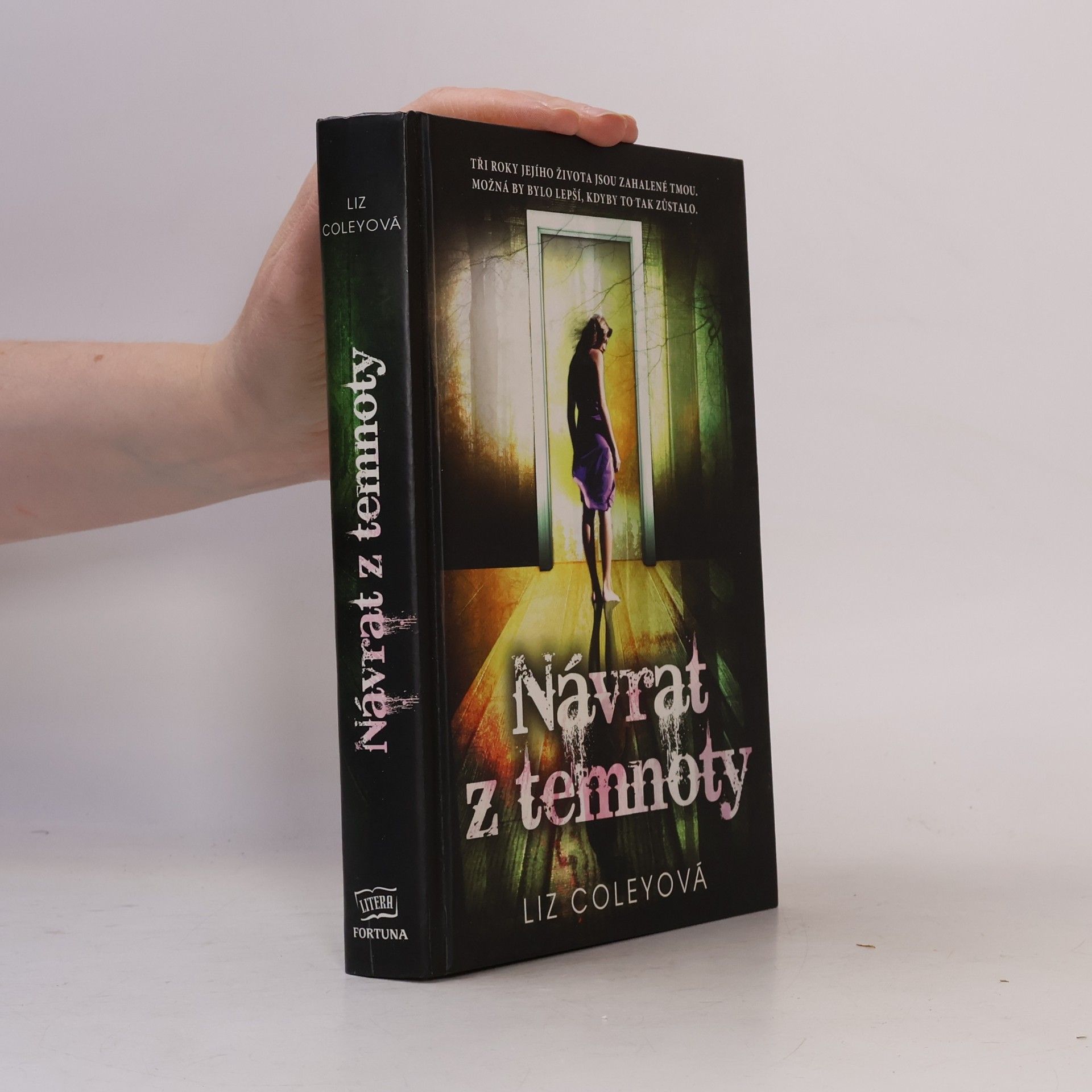Liz Coley Návrat z temnoty