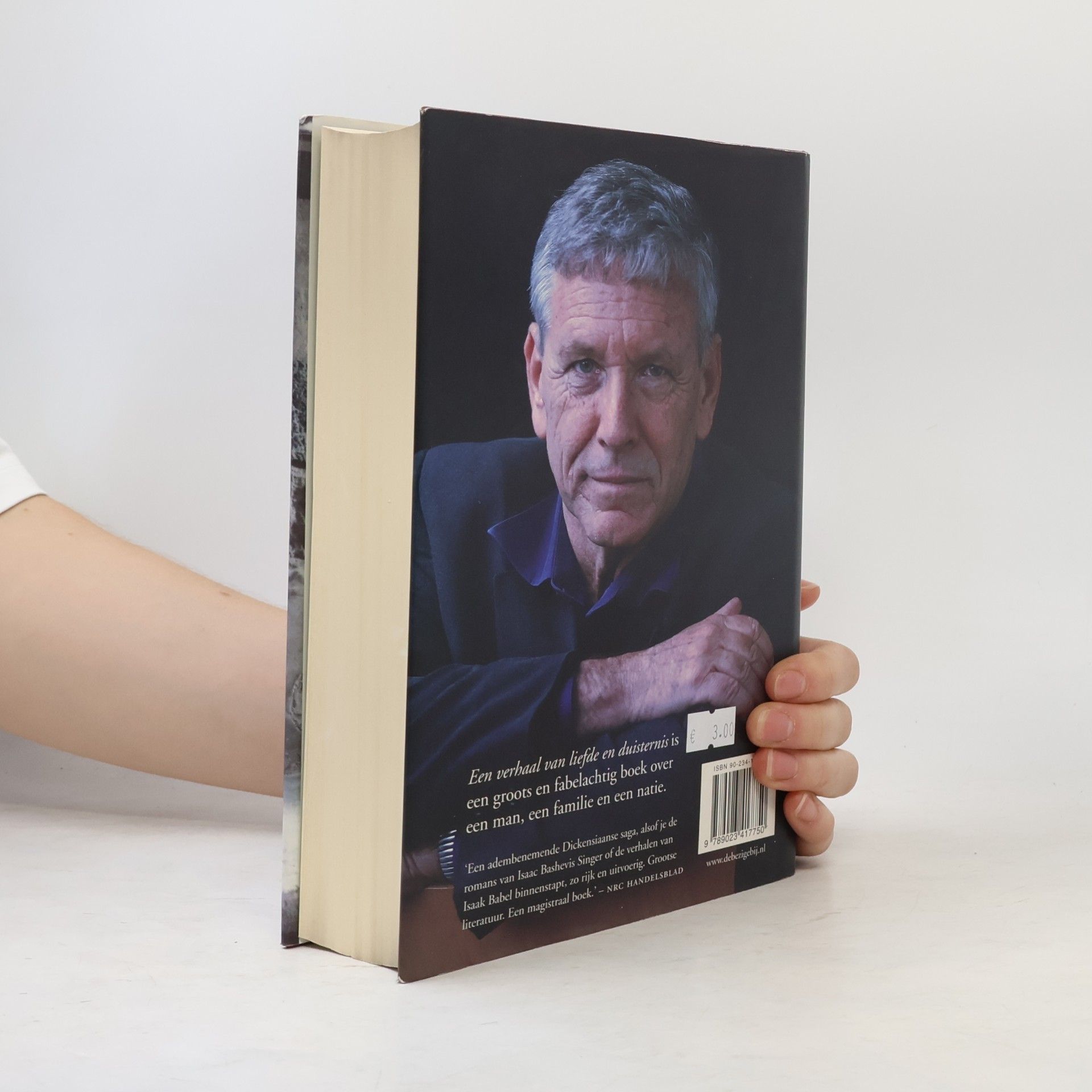 Amos Oz Een verhaal van liefde en duisternis