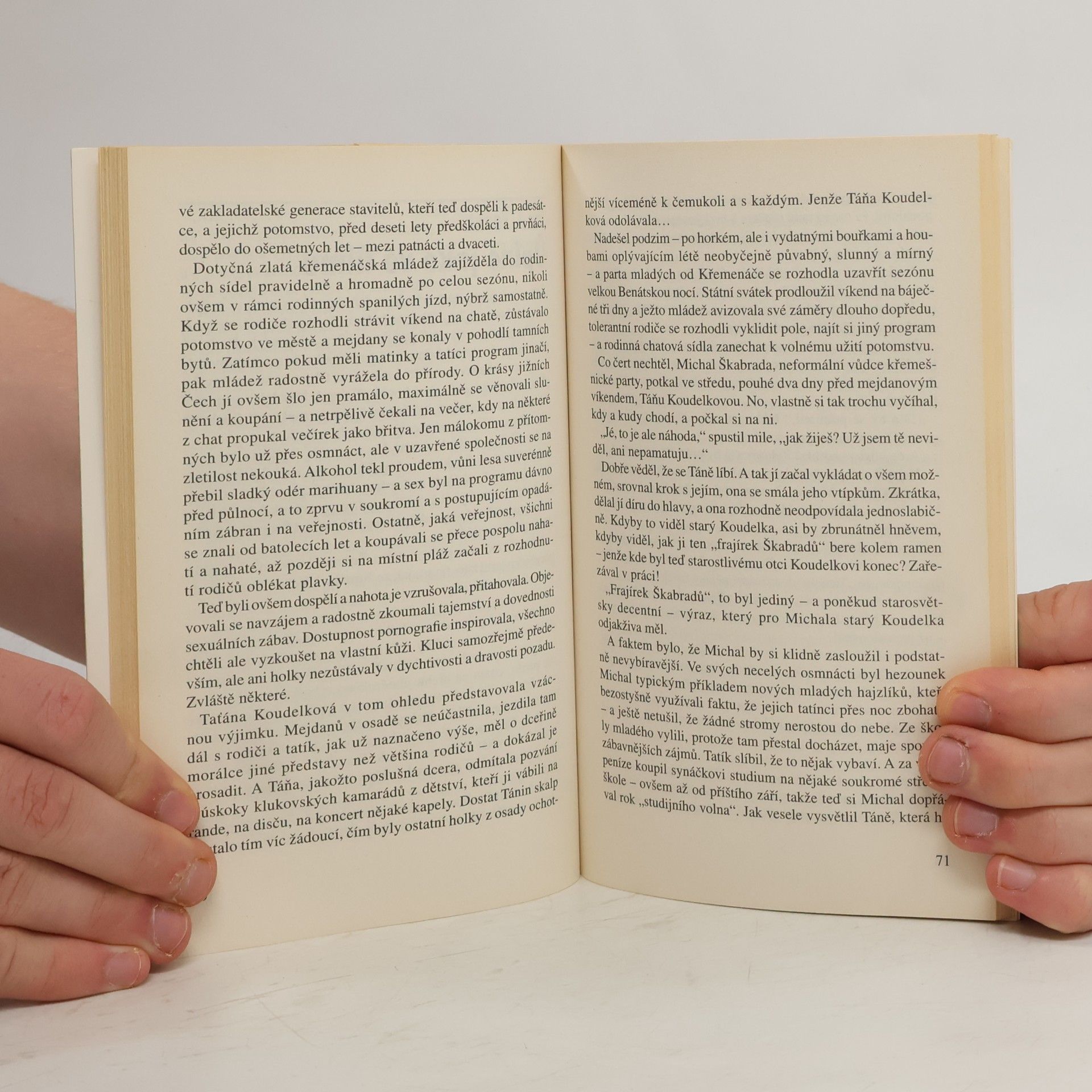Autores varios Žena dvou mrtvých : skutečné kriminální případy