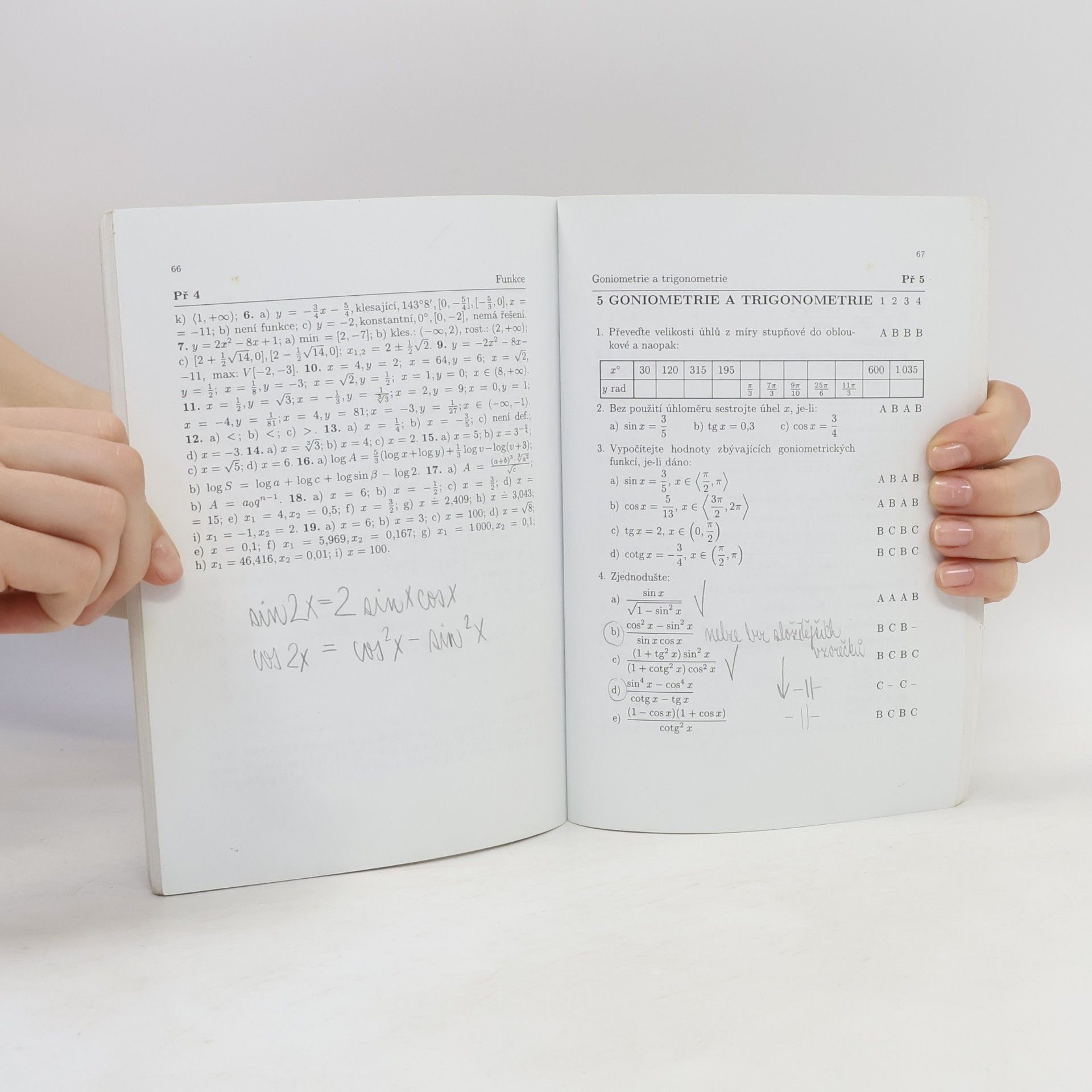 Eduard Fuchs Standardy a testové úlohy z matematiky pro střední odborné školy
