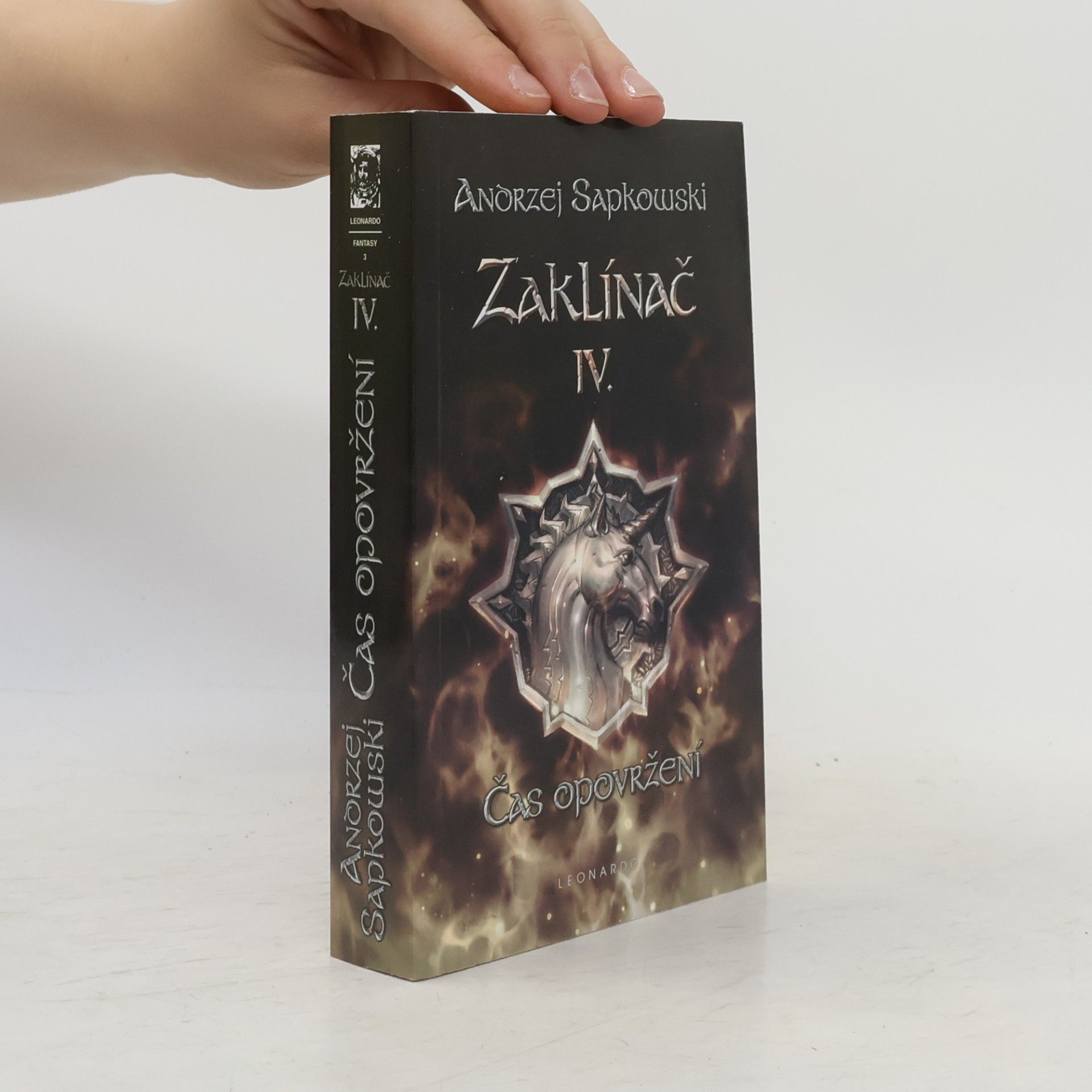 Andrzej Sapkowski Zaklínač IV. Čas opovržení