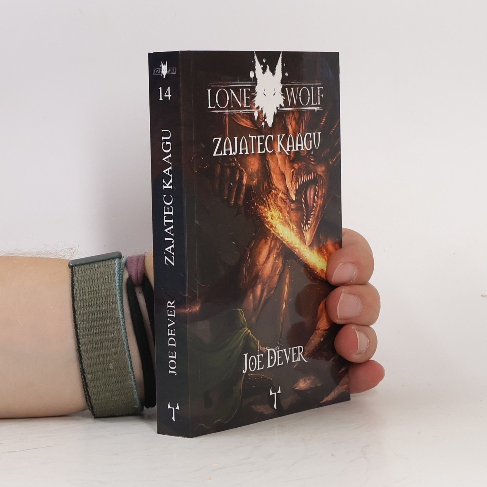Joe Dever Zajatec Kaagu