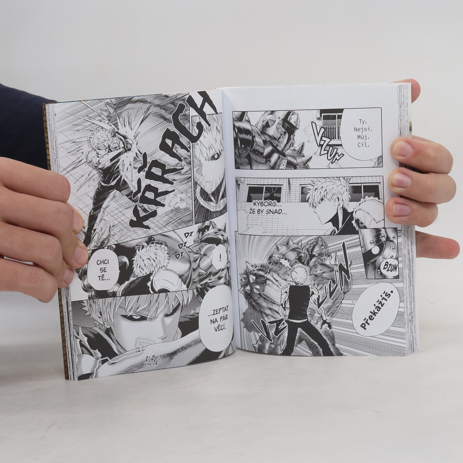 One One-Punch Man. 01, Jednou ranou
