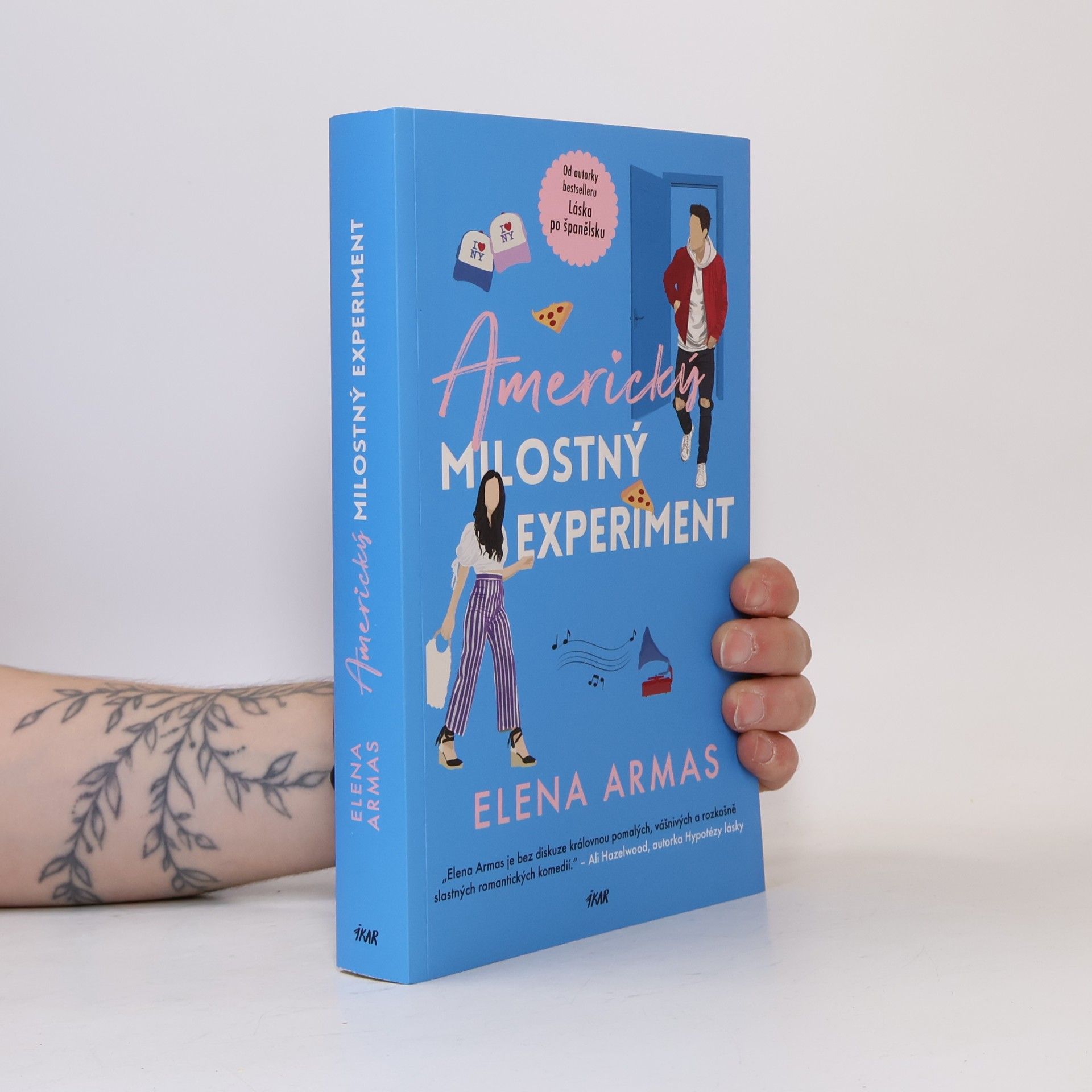 Elena Armas Americký milostný experiment