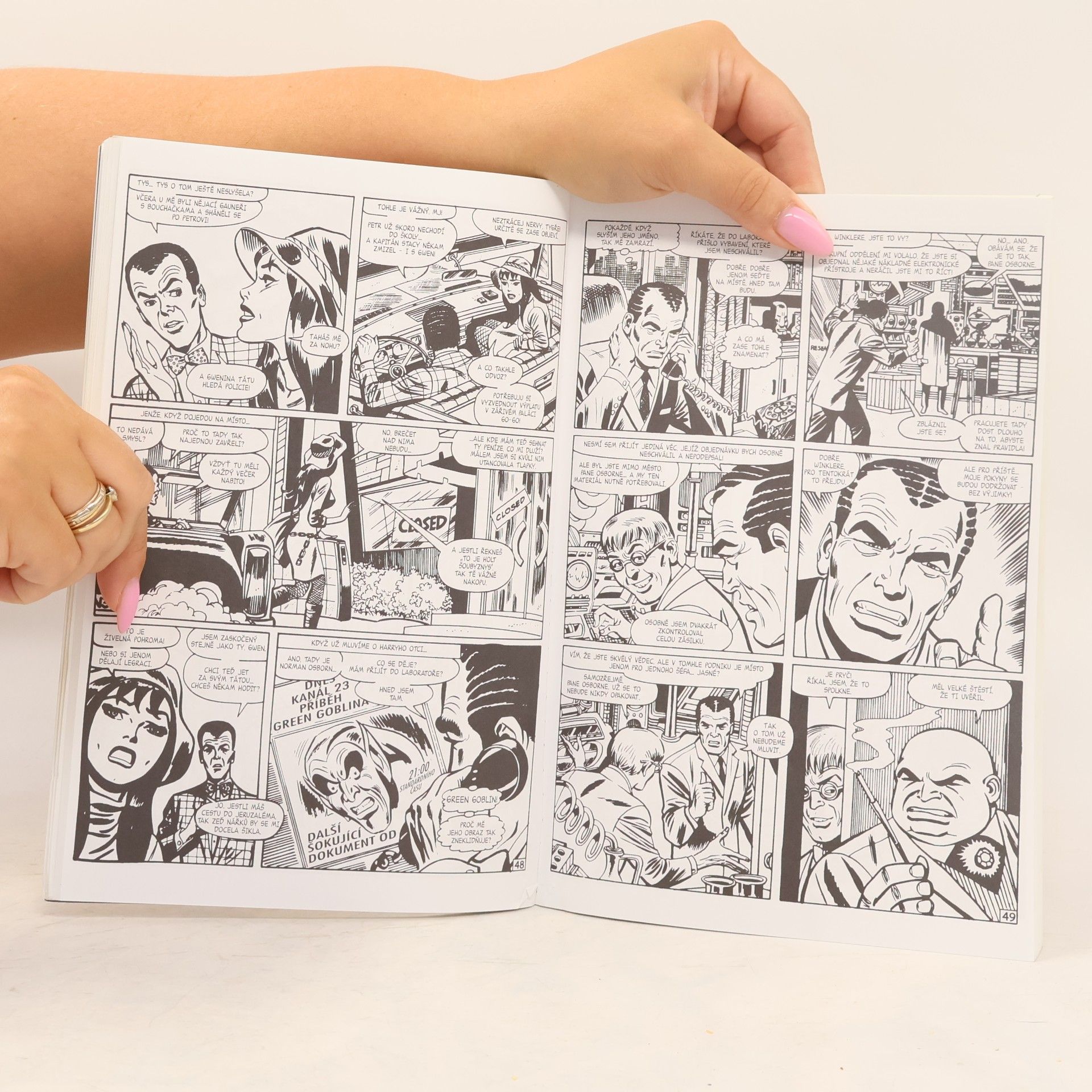Stan Lee Spider-Man (kniha 4)