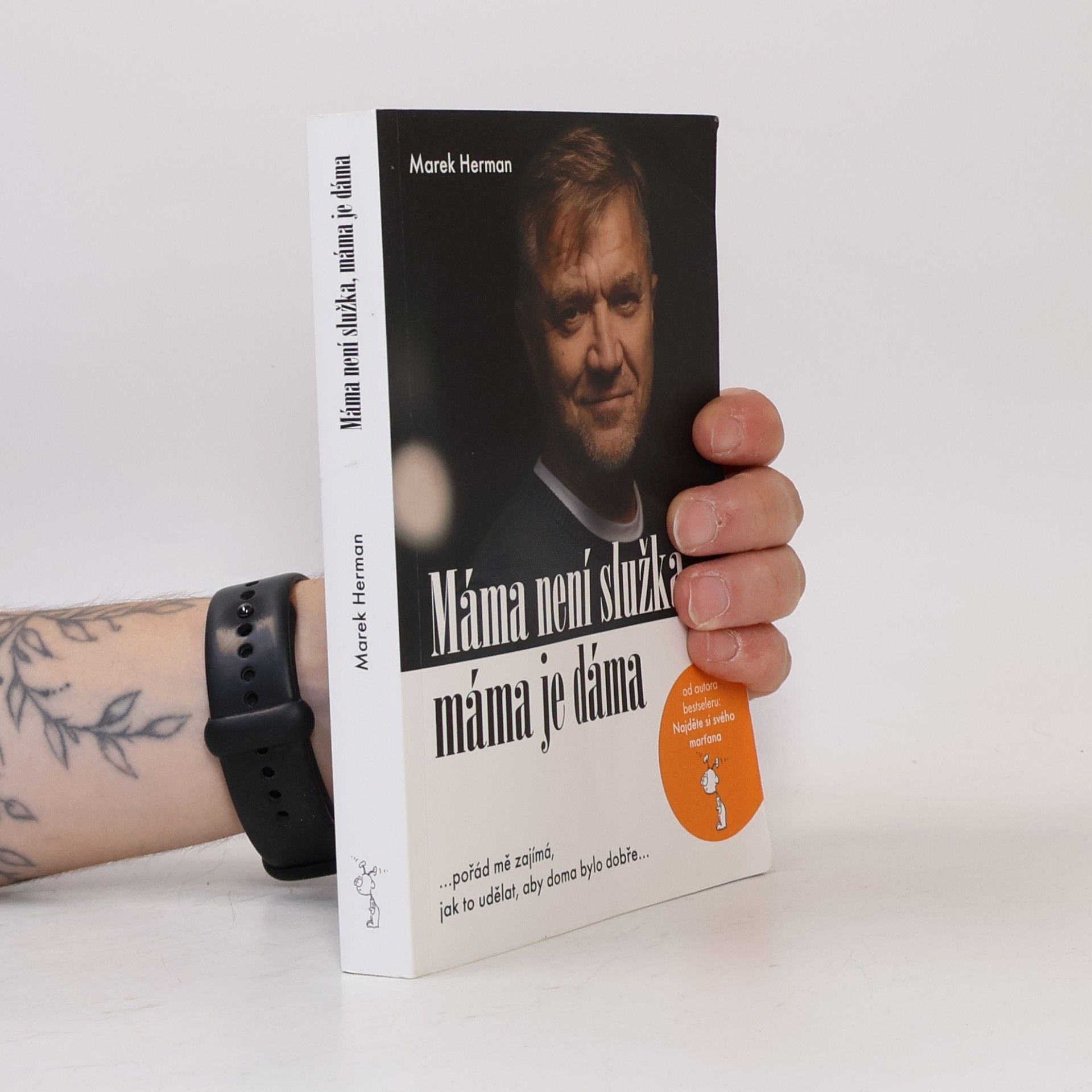 Marek Herman Máma není služka, máma je dáma