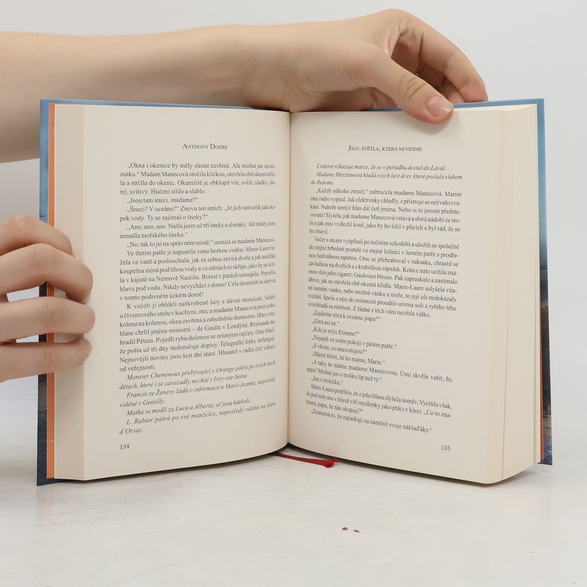 Anthony Doerr Jsou světla, která nevidíme