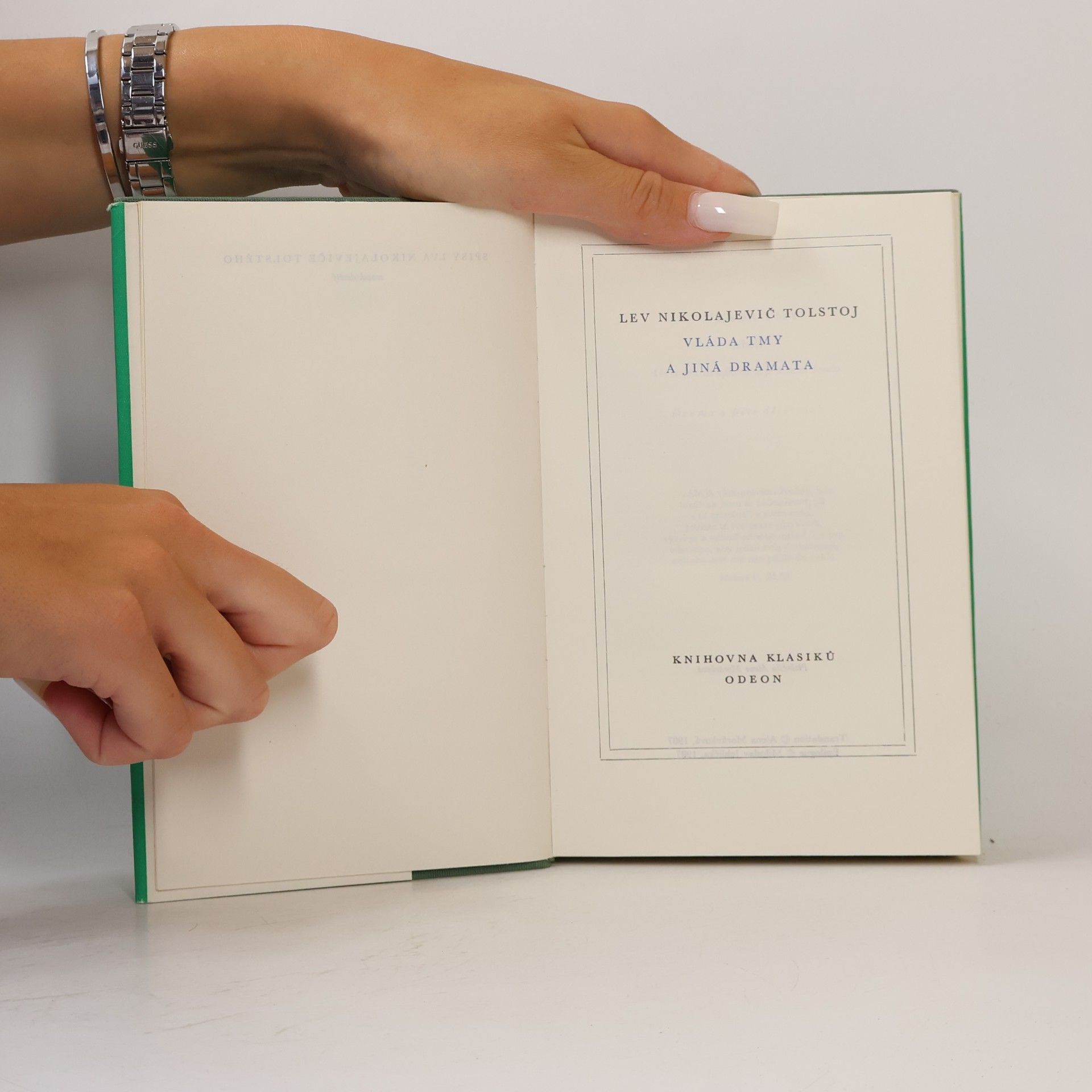 Lew Nikolajewitsch Tolstoi Vláda tmy a jiná dramata