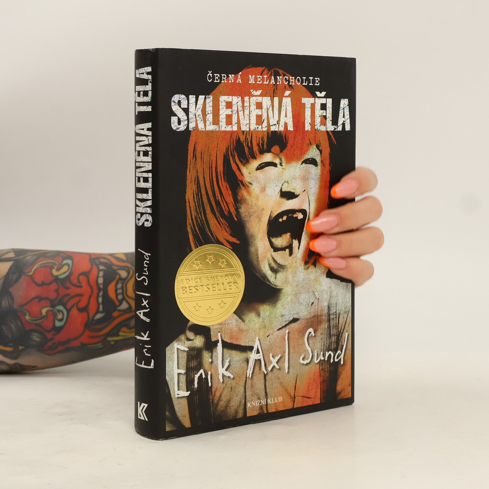 Erik Axl Sund Skleněná těla. Černá melancholie