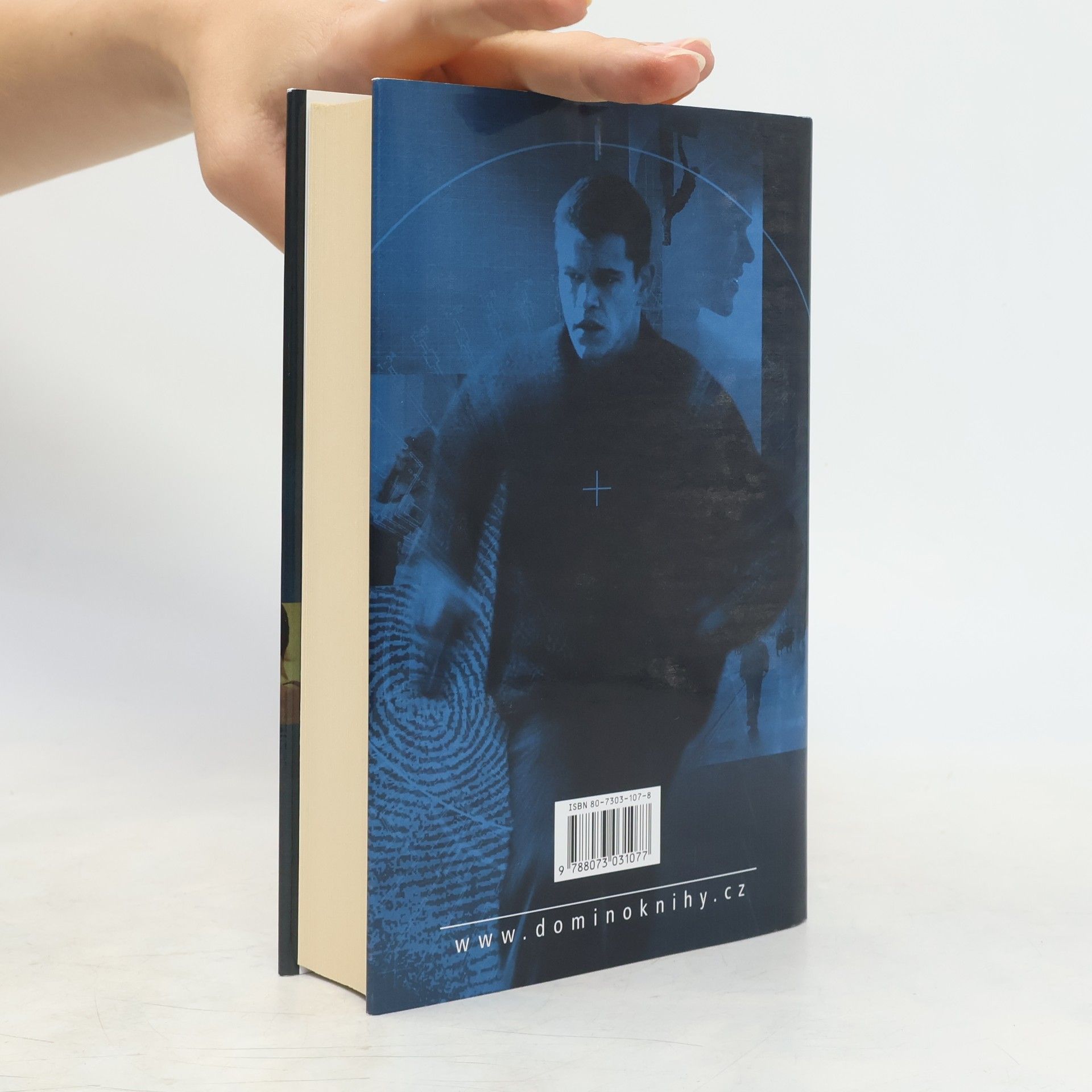 Robert Ludlum Agent bez minulosti