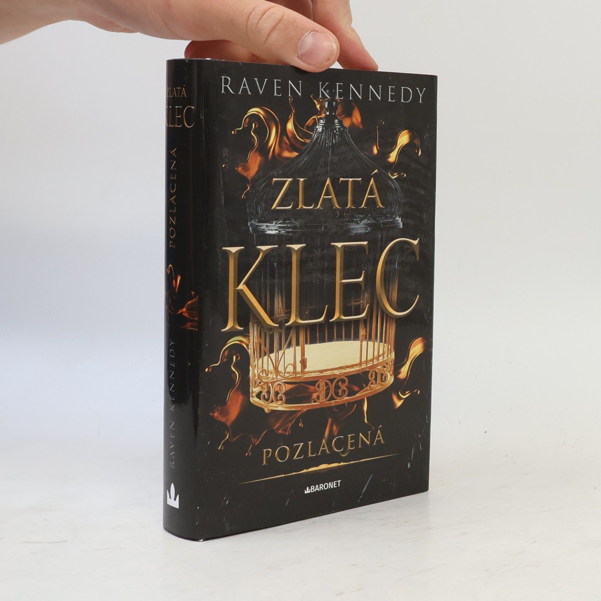 Zuzana Ľalíková Zlatá klec. Pozlacená