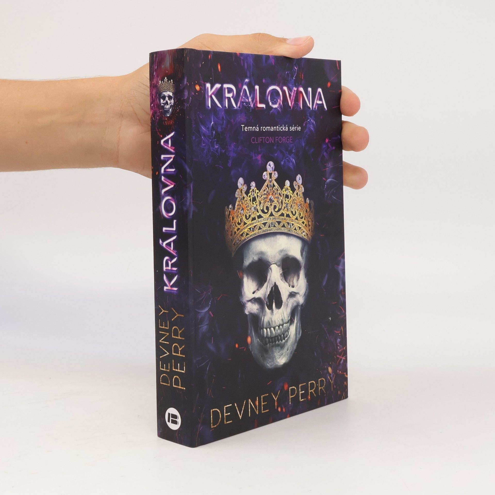 Devney Perry Královna : série Clifton Forge, díl 6.