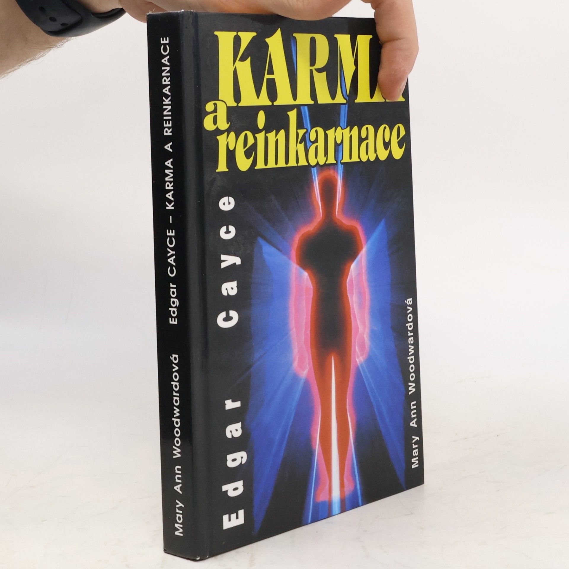 Mary Ann Woodward Edgar Cayce : karma a reinkarnace