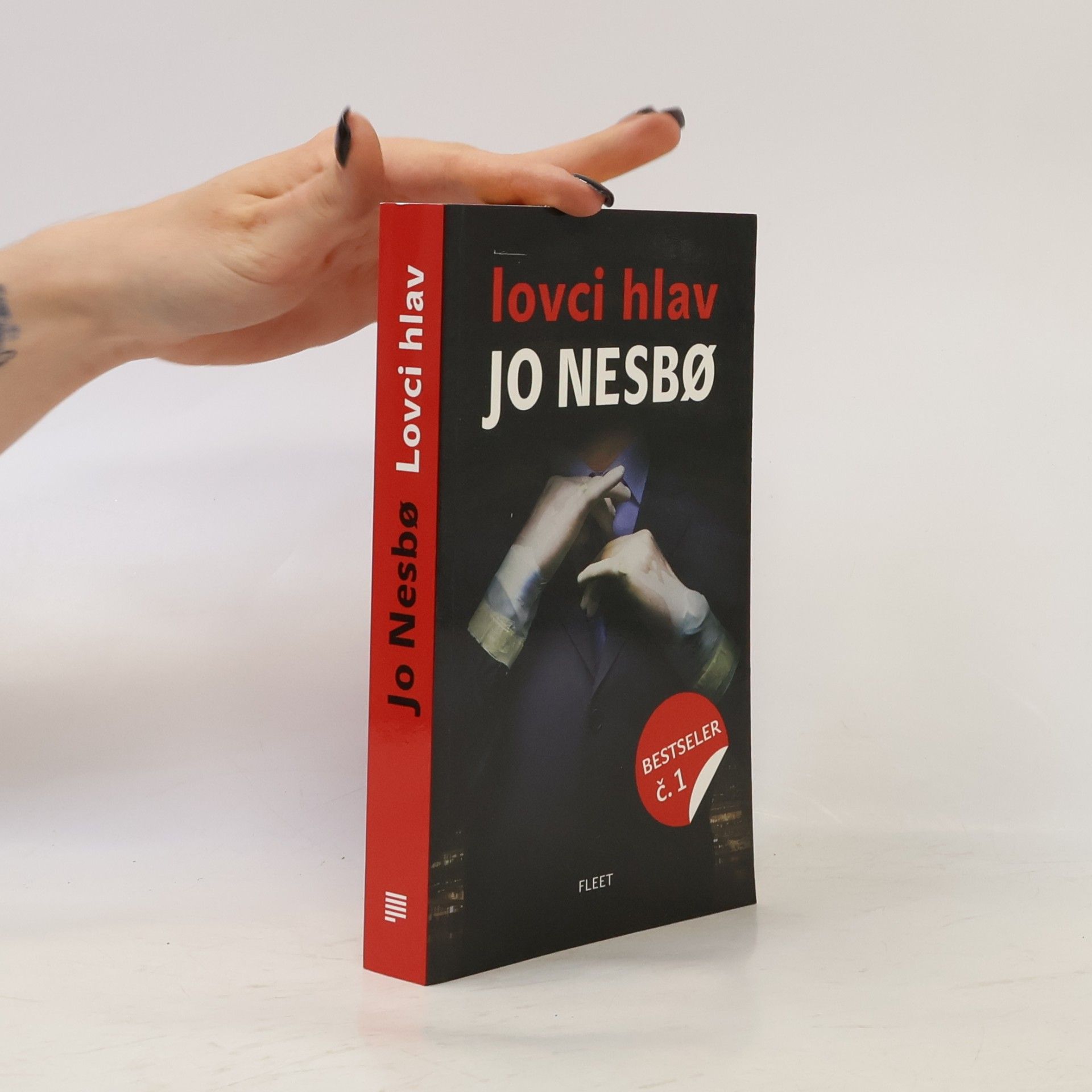 Jo Nesbø Lovci hlav