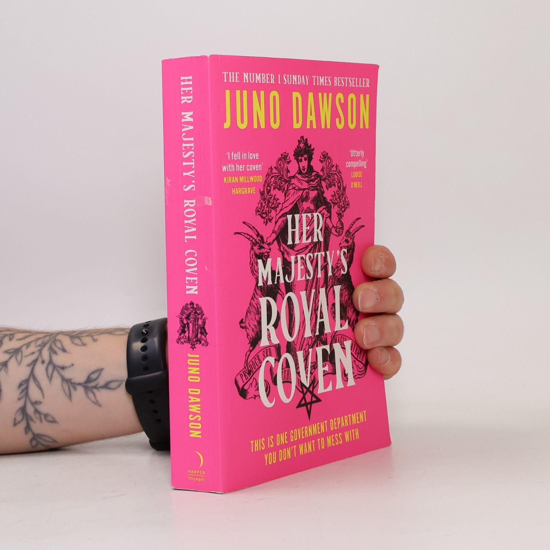 Juno Dawson Her Majesty's Royal Coven