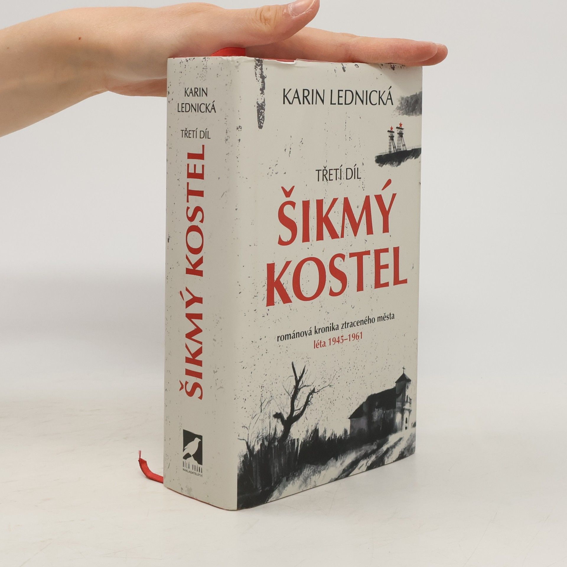 Karin Lednická Šikmý kostel 3