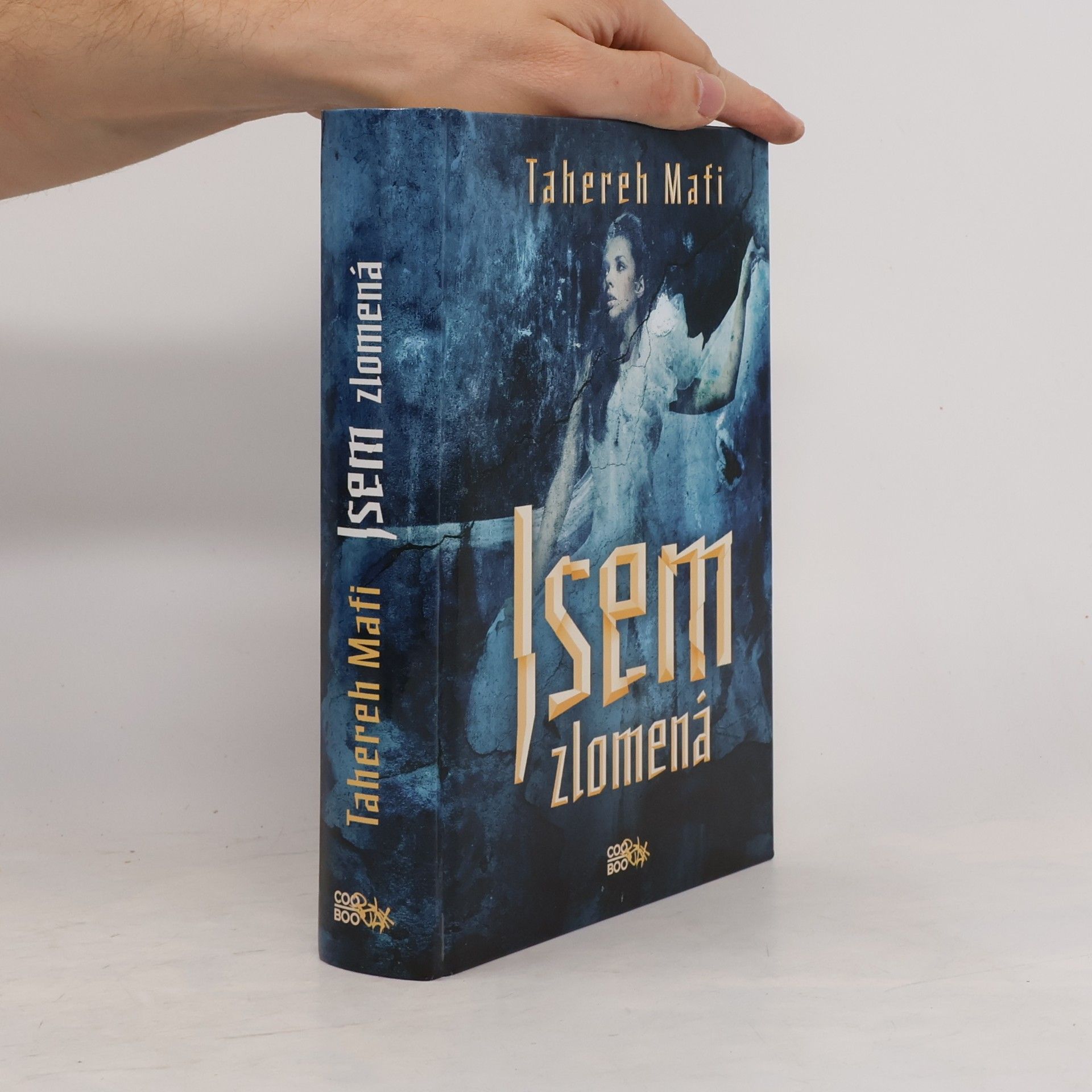 Тагере Мафі Jsem zlomená