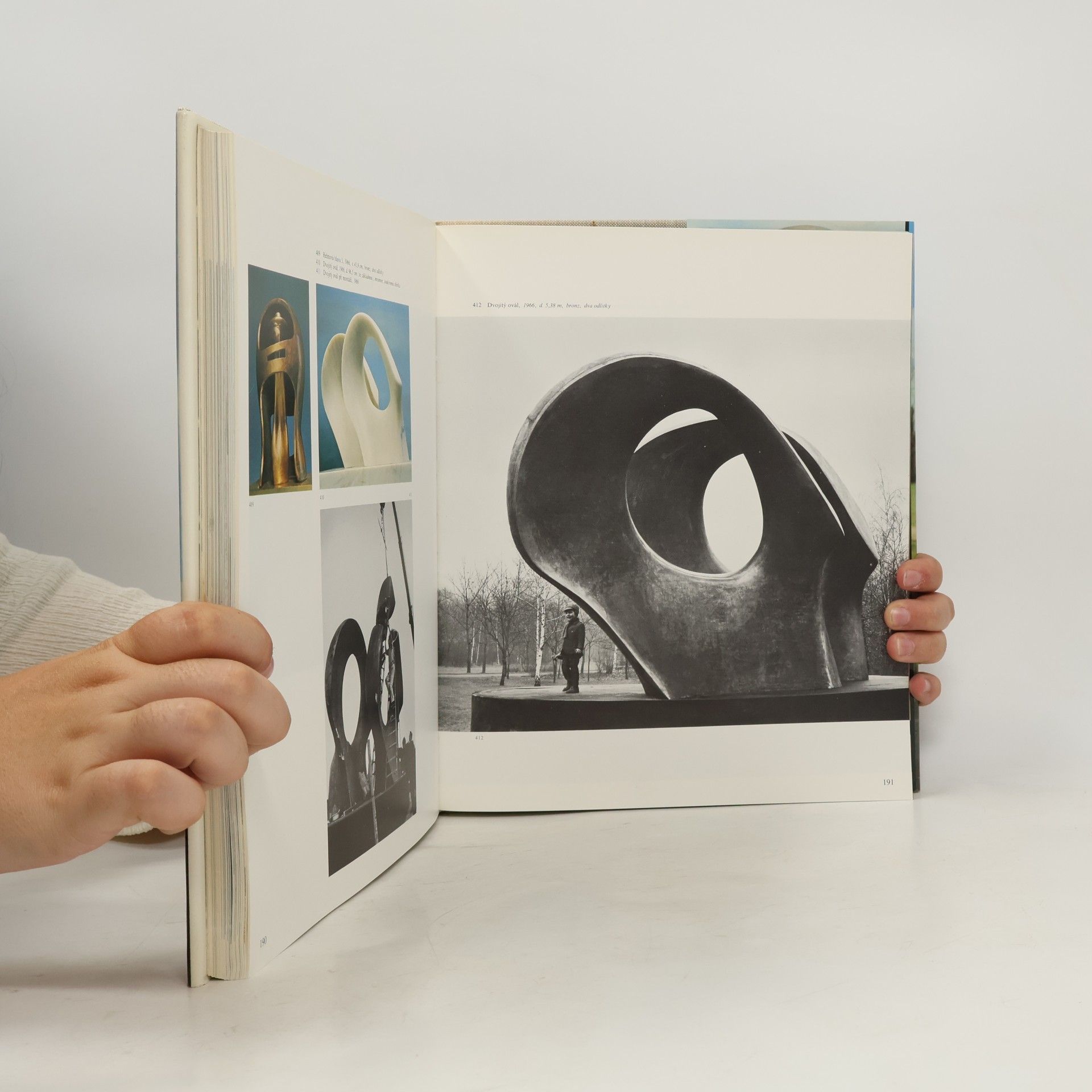 Henry Moore Henry Moore. Plastiky a myšlenky kolem nich