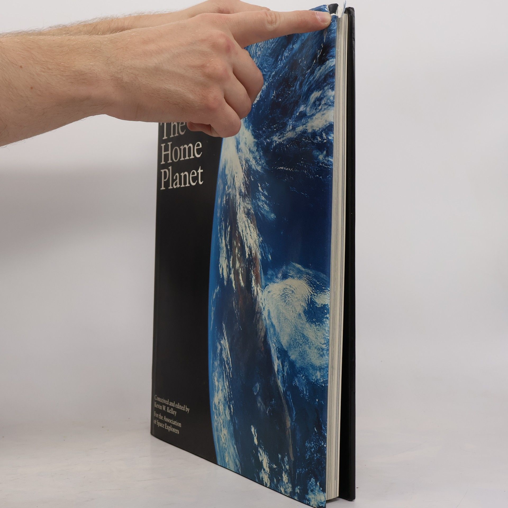 Kevin W. Kelley The Home Planet