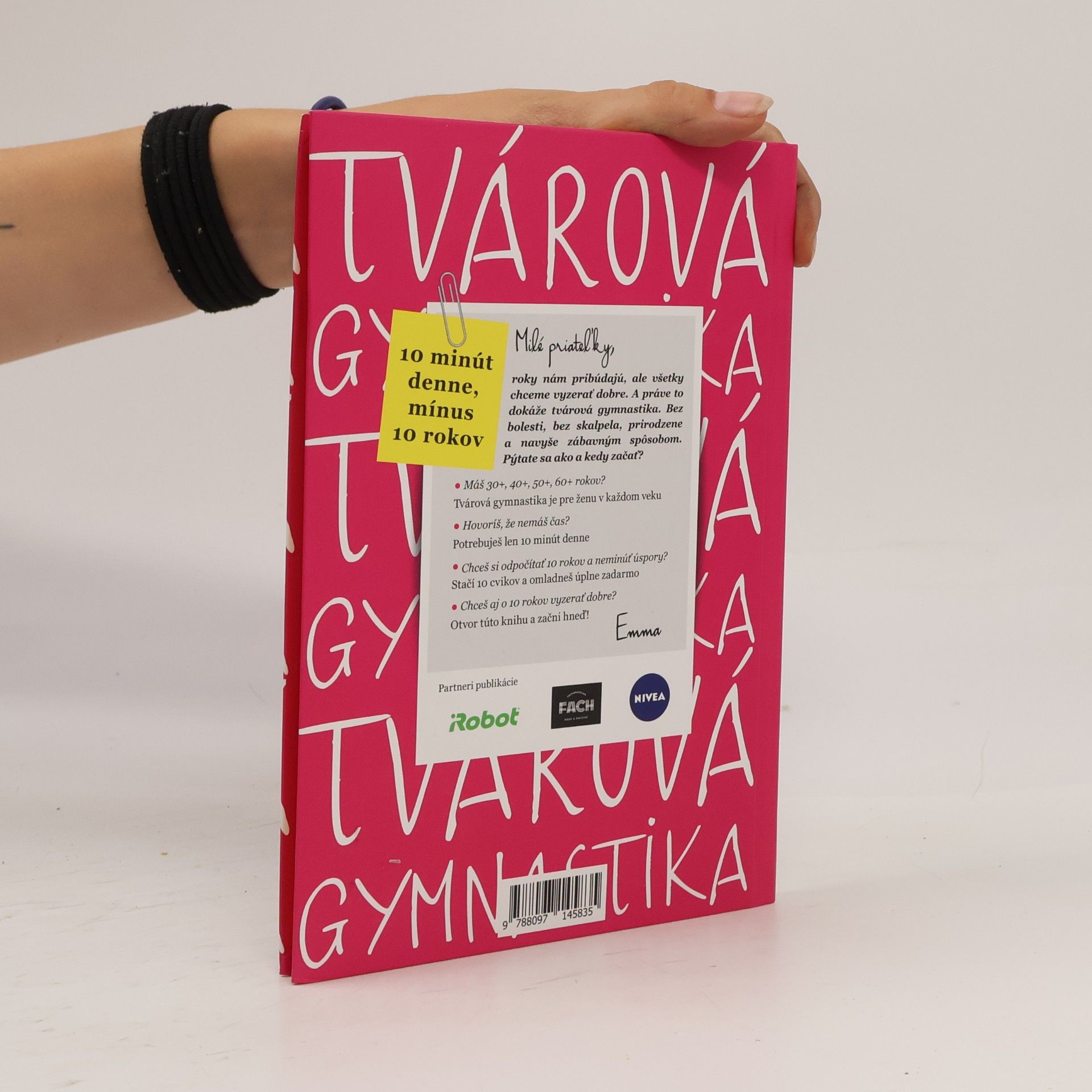 Emma Tekelyová Tvárová gymnastika