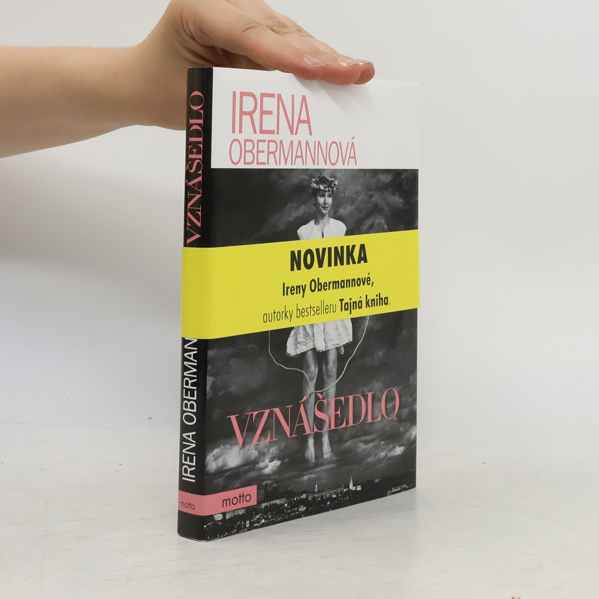 Irena Obermannová Vznášedlo