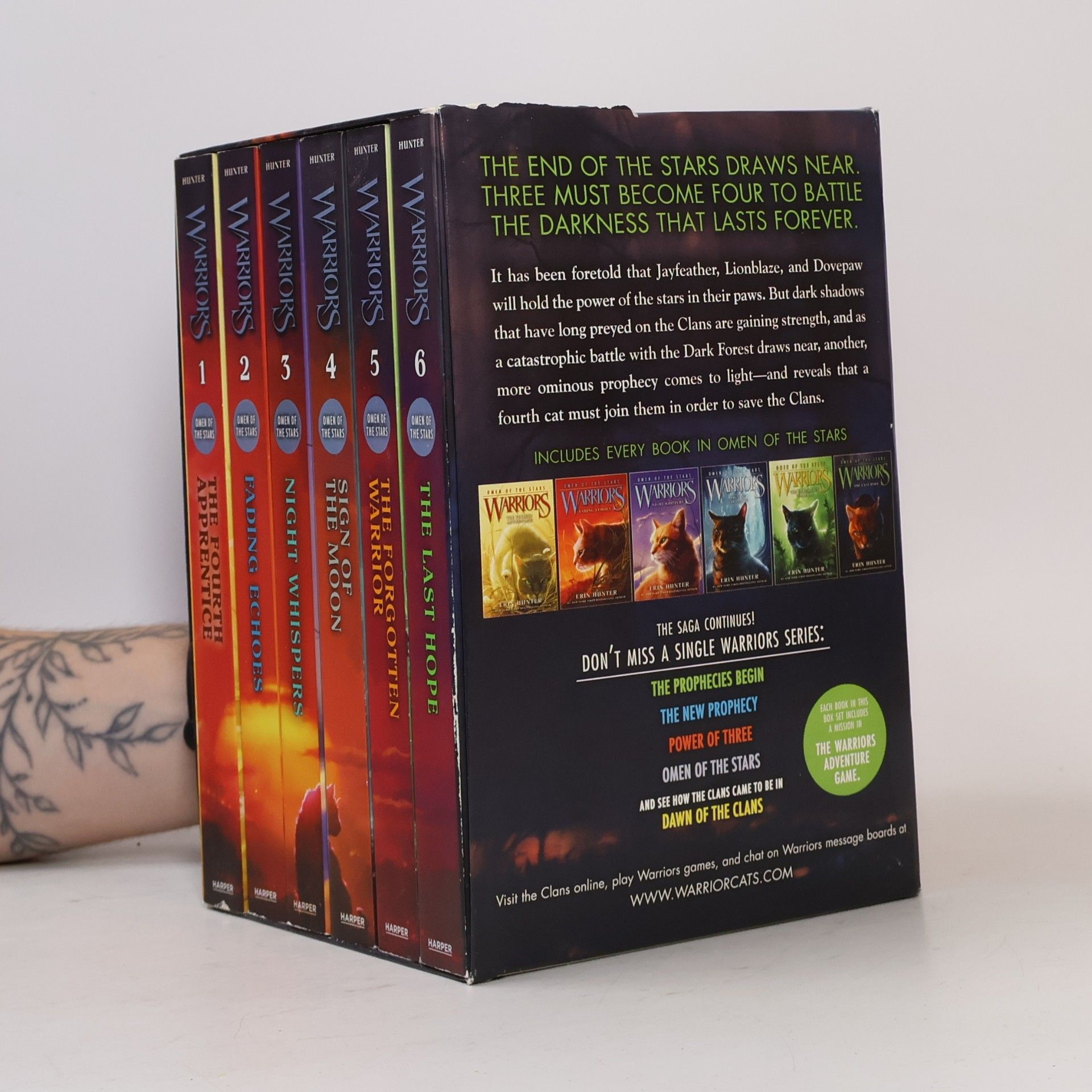 Erin Hunter Warriors: Omen of the Stars Box Set: Volumes 1 to 6
