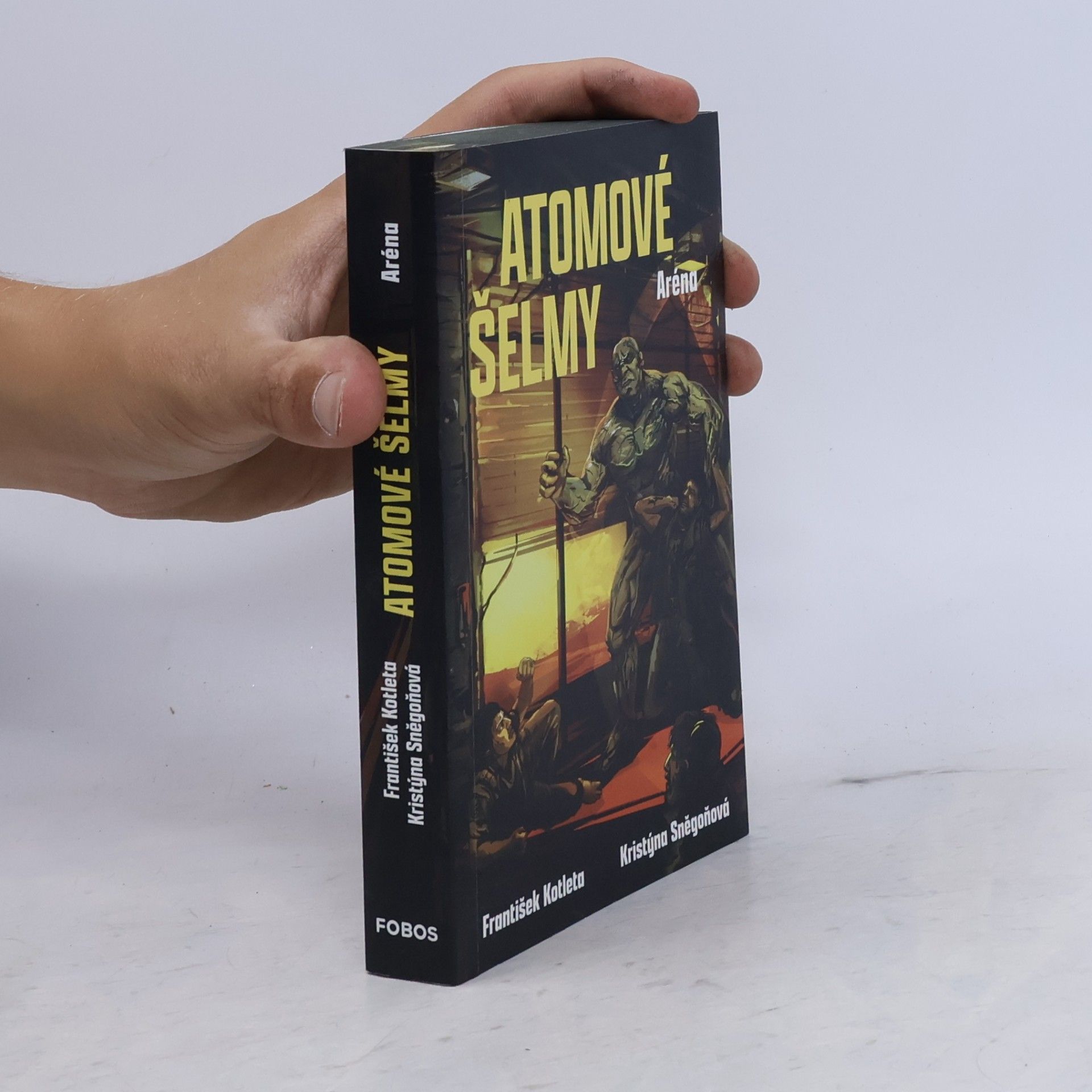 Atomové šelmy. Aréna
