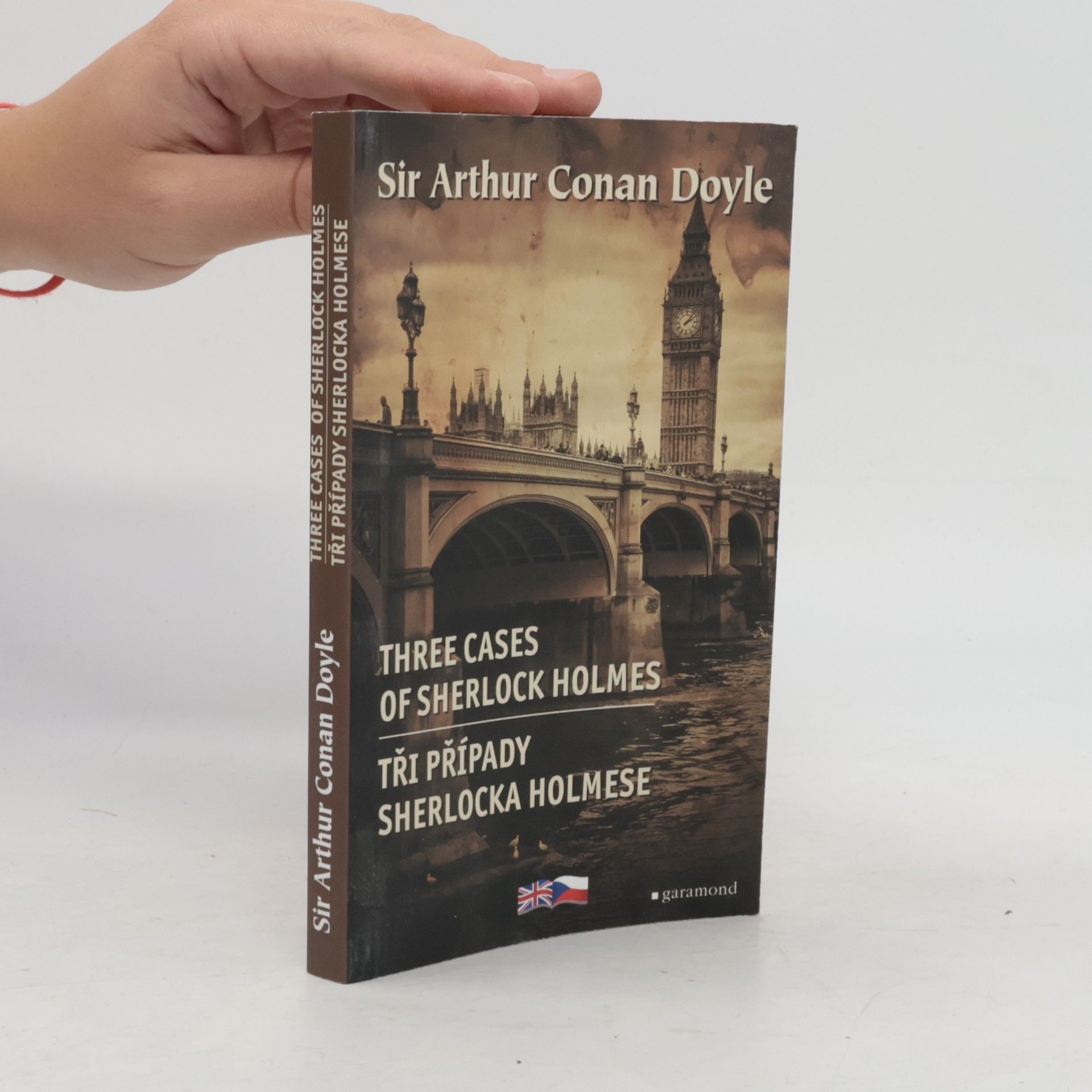 Three cases of Sherlock Holmes. Tři případy Sherlocka Holmese