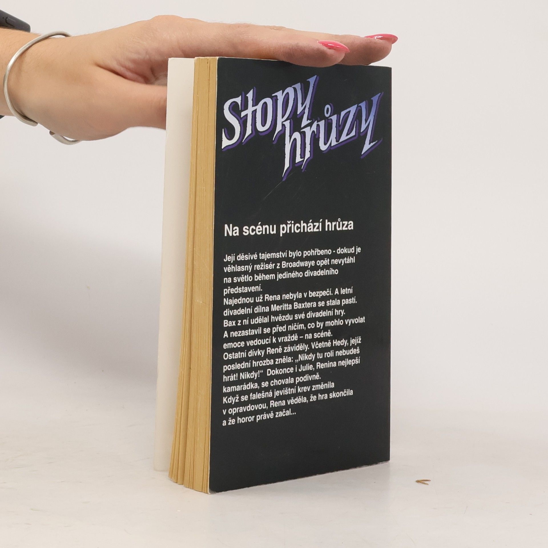R. L. Stine Za oponou. Stopy hrůzy 50