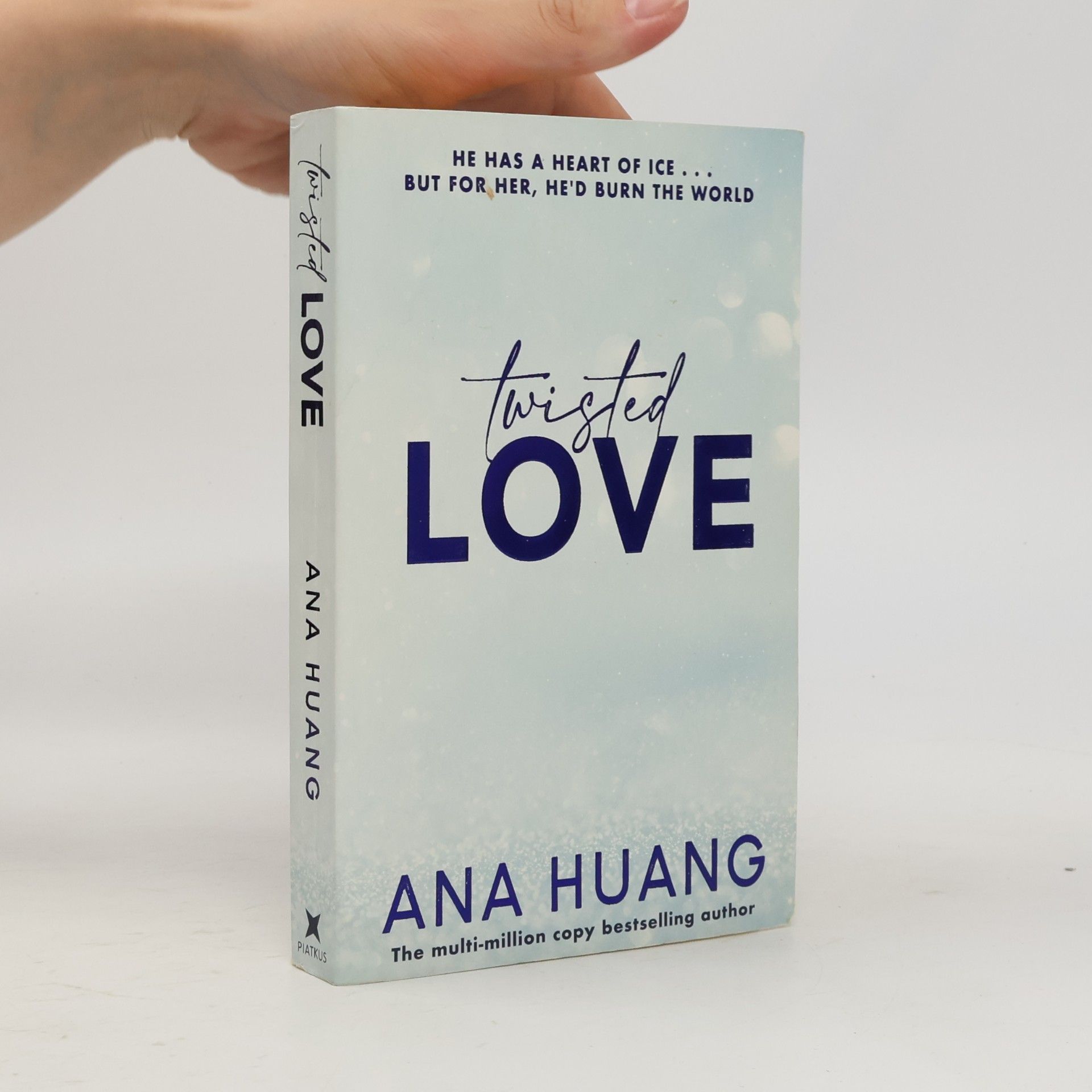 Ana Huang Twisted love. Twisted book one