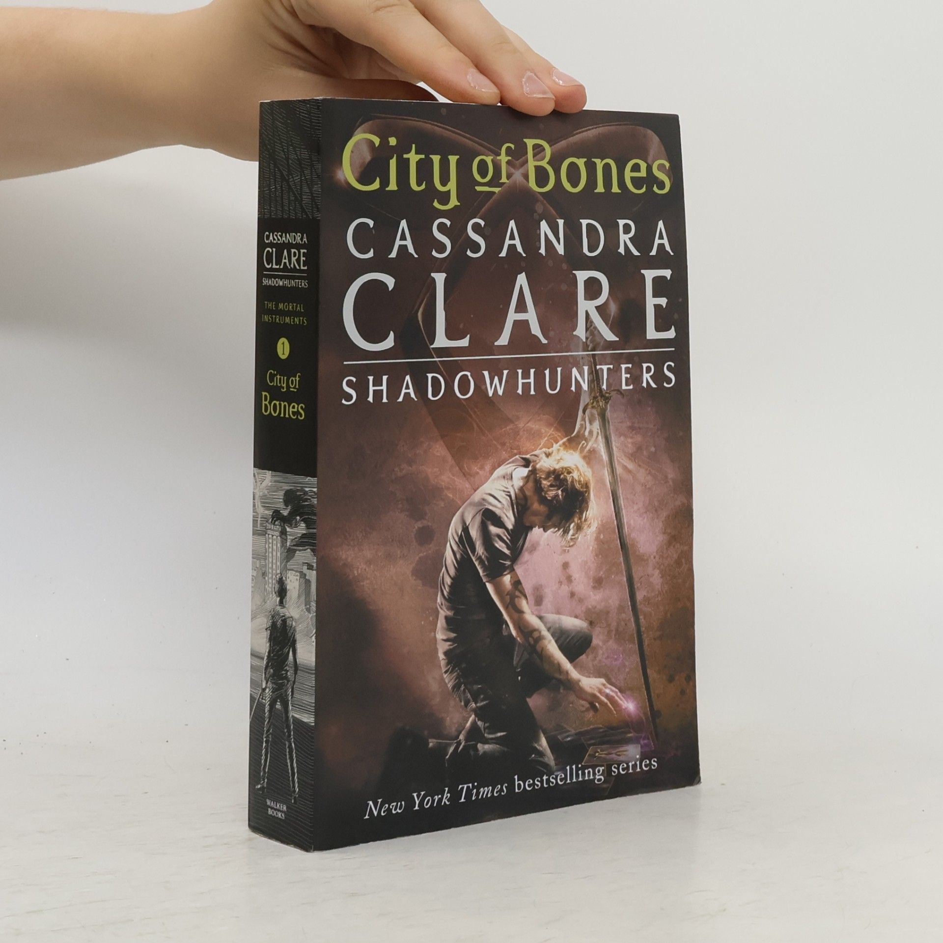 Cassandra Clare City of Bones