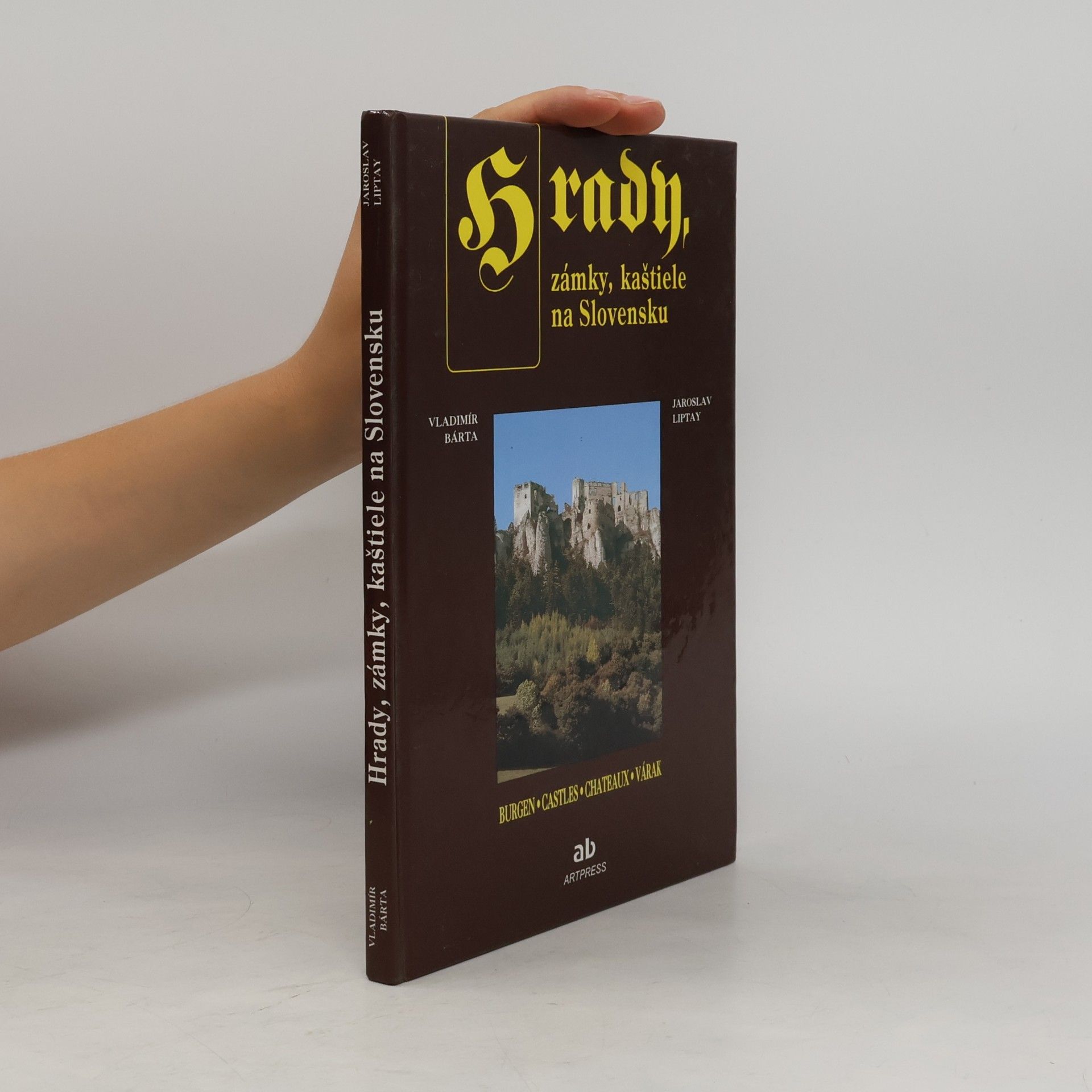 Hrady, zámky, kaštiele na Slovensku