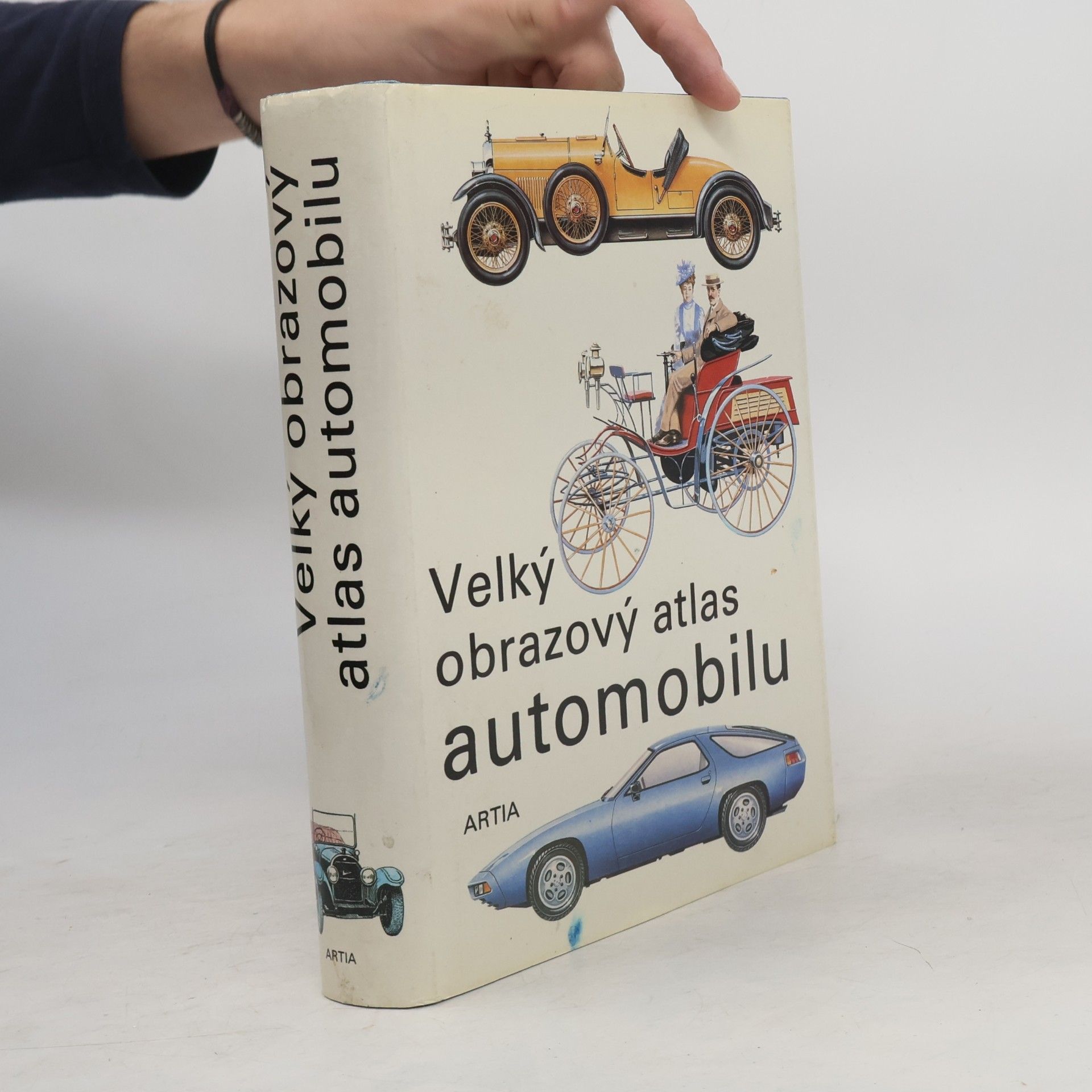 Graham Macbeth Velký obrazový atlas automobilu
