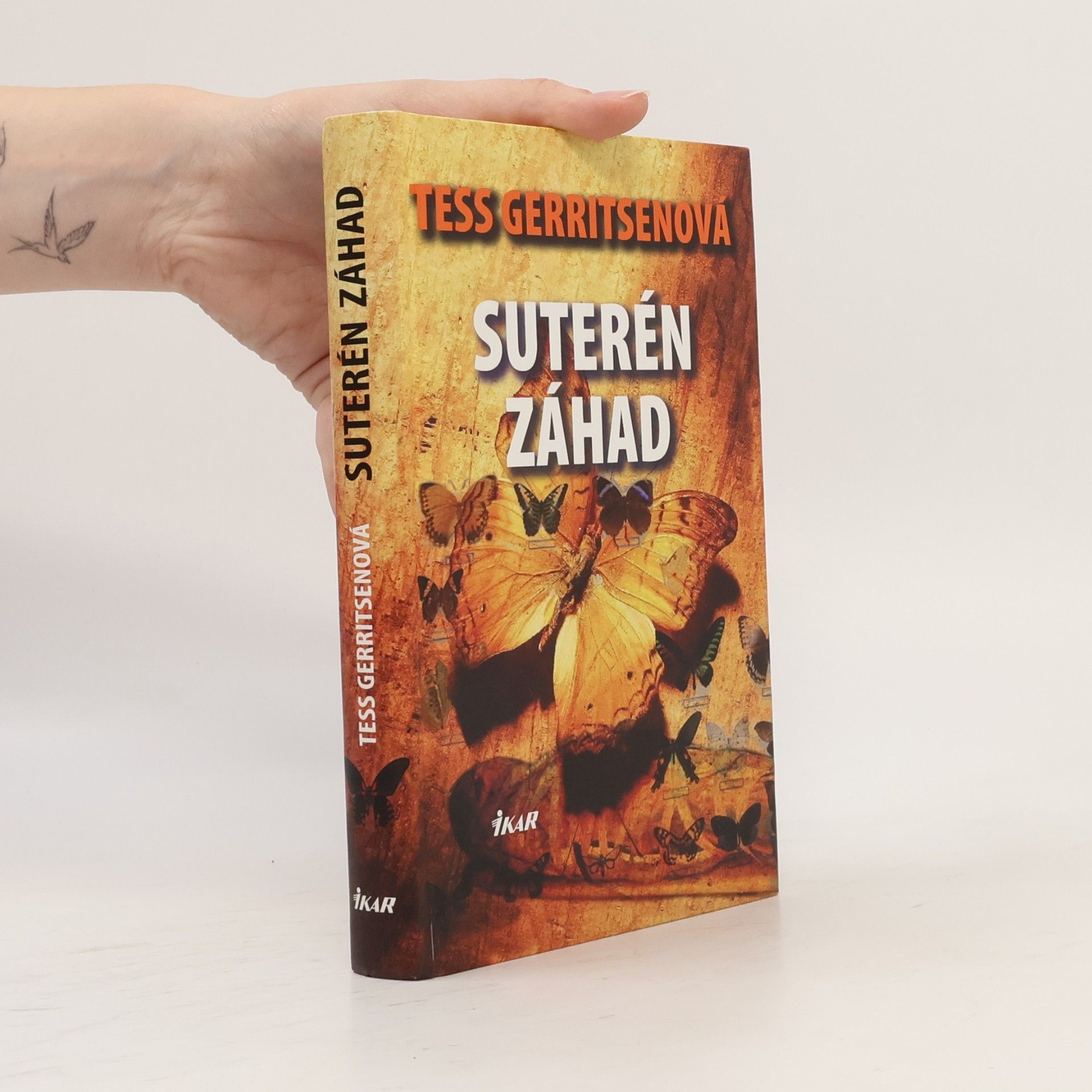 Tess Gerritsen Suterén záhad