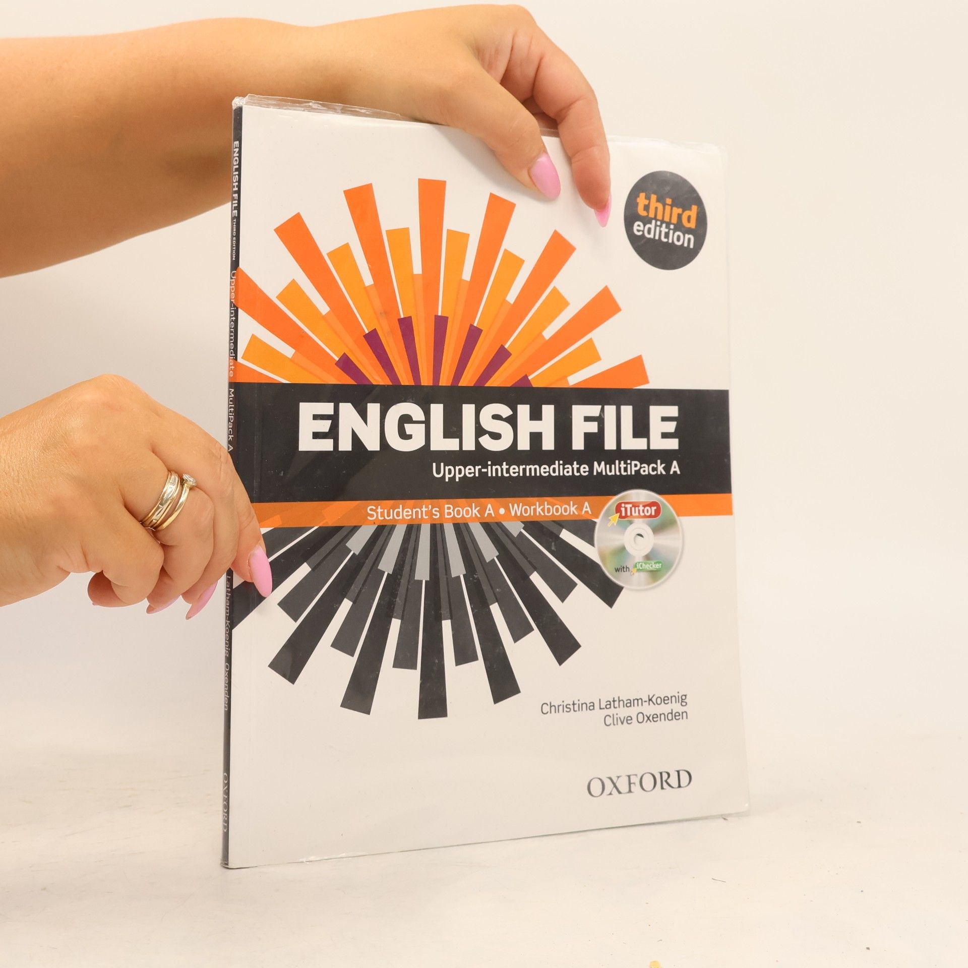 Clive Oxeden English file: Upper-intermediate multipack A