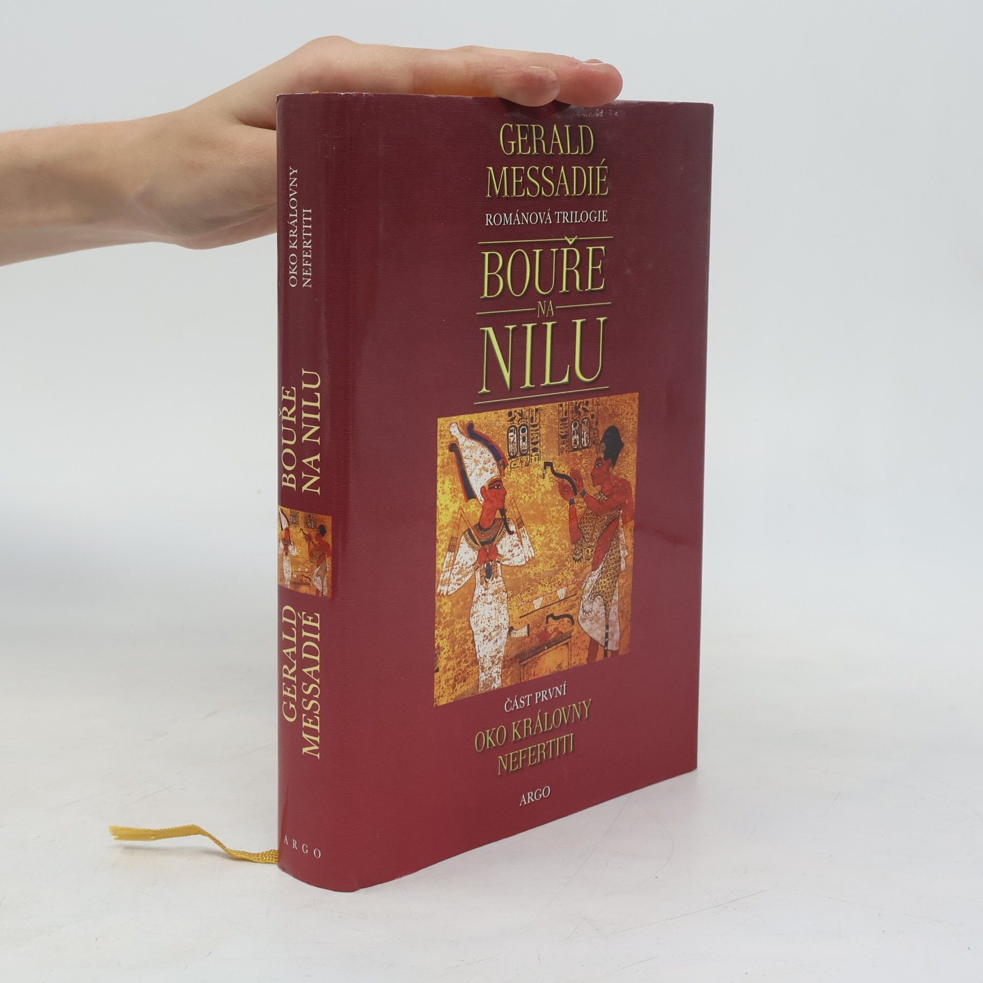 Bouře na Nilu. 1. díl, Oko královny Nefertiti