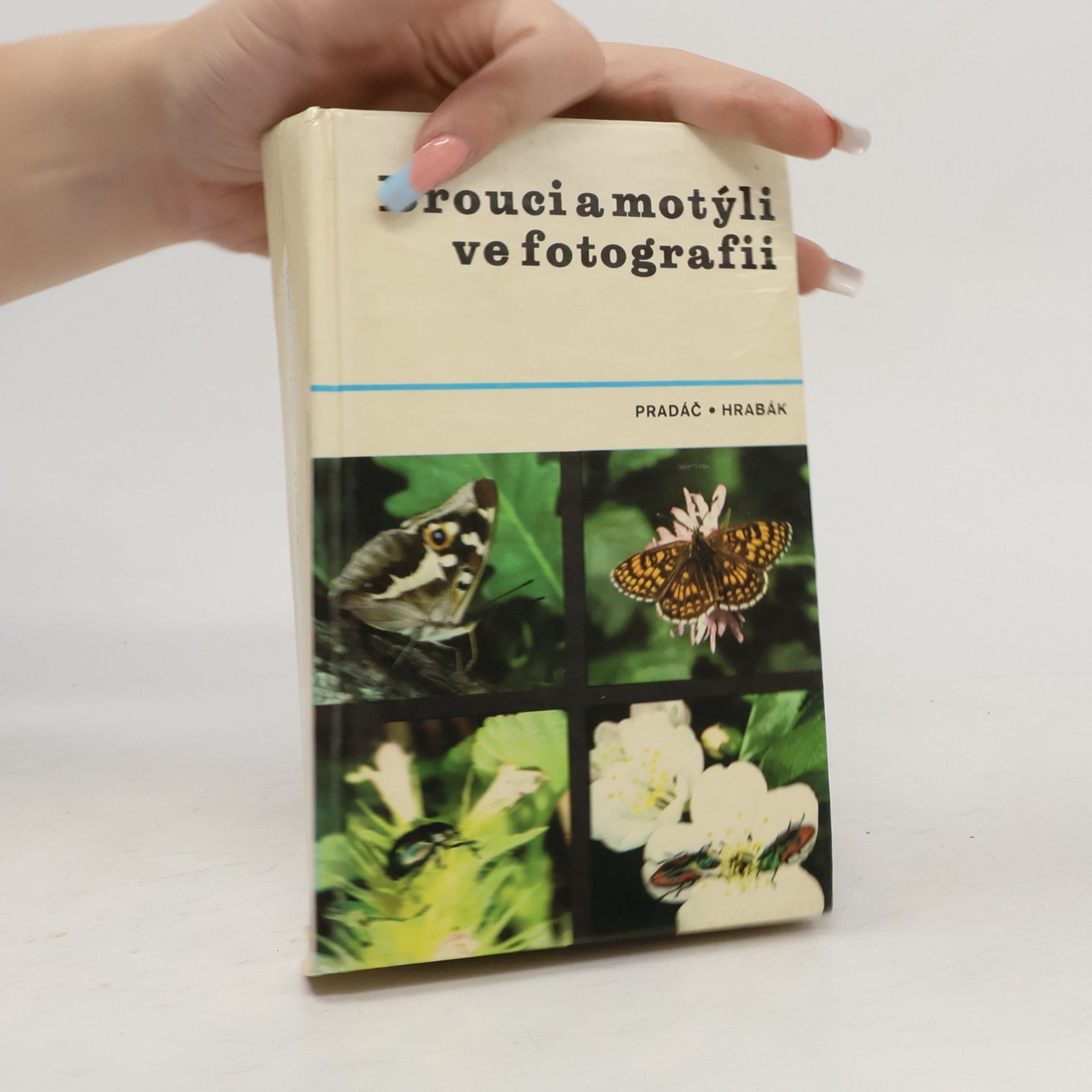 Jiří Pradáč Brouci a motýli ve fotografii