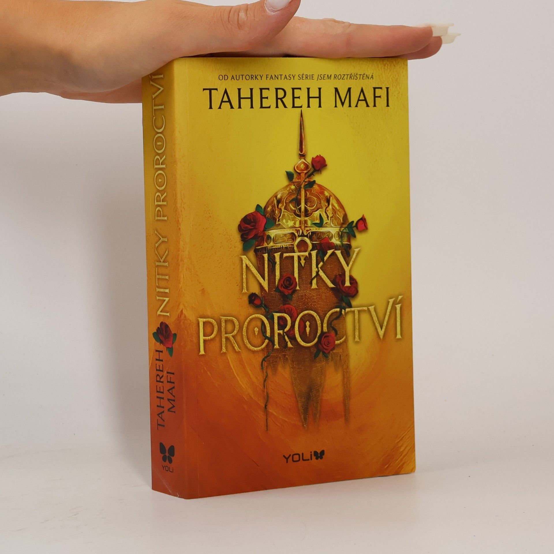 Tahereh Mafi Nitky proroctví
