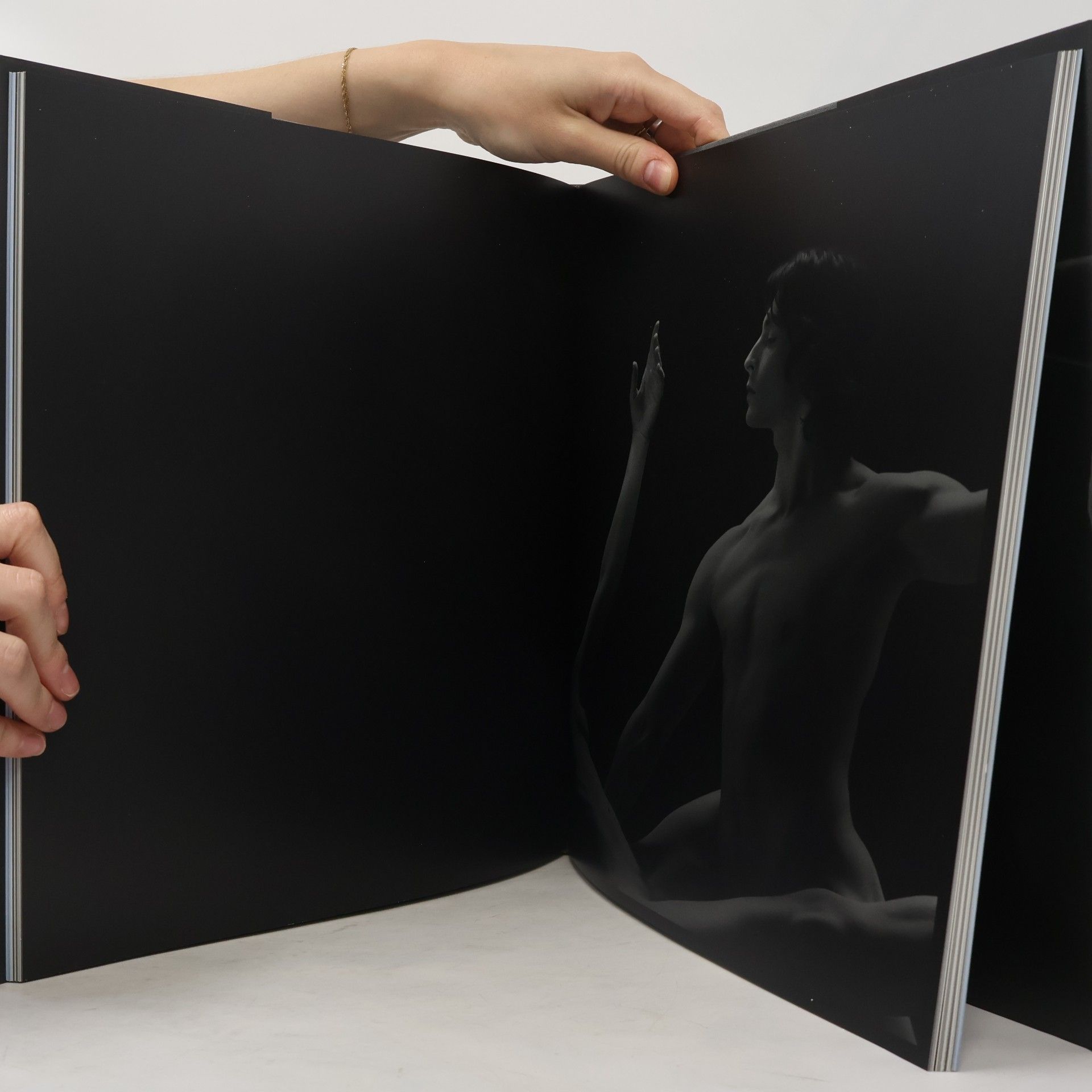 Pavel Brunclík Geometrie nahoty. The Geometry of Nudity. Geometrie der Nackheit