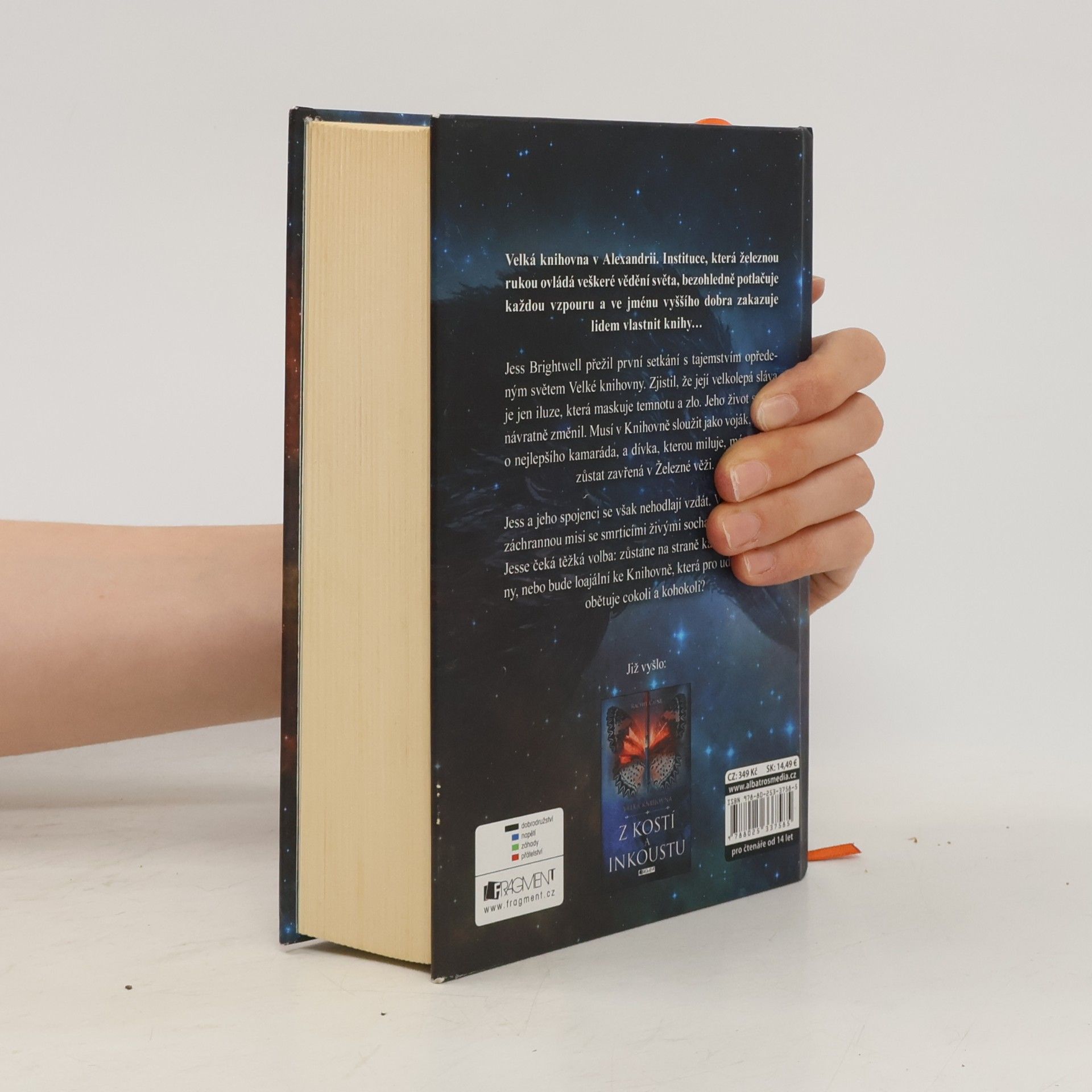 Rachel Caine Velká knihovna. Z ohně a papíru