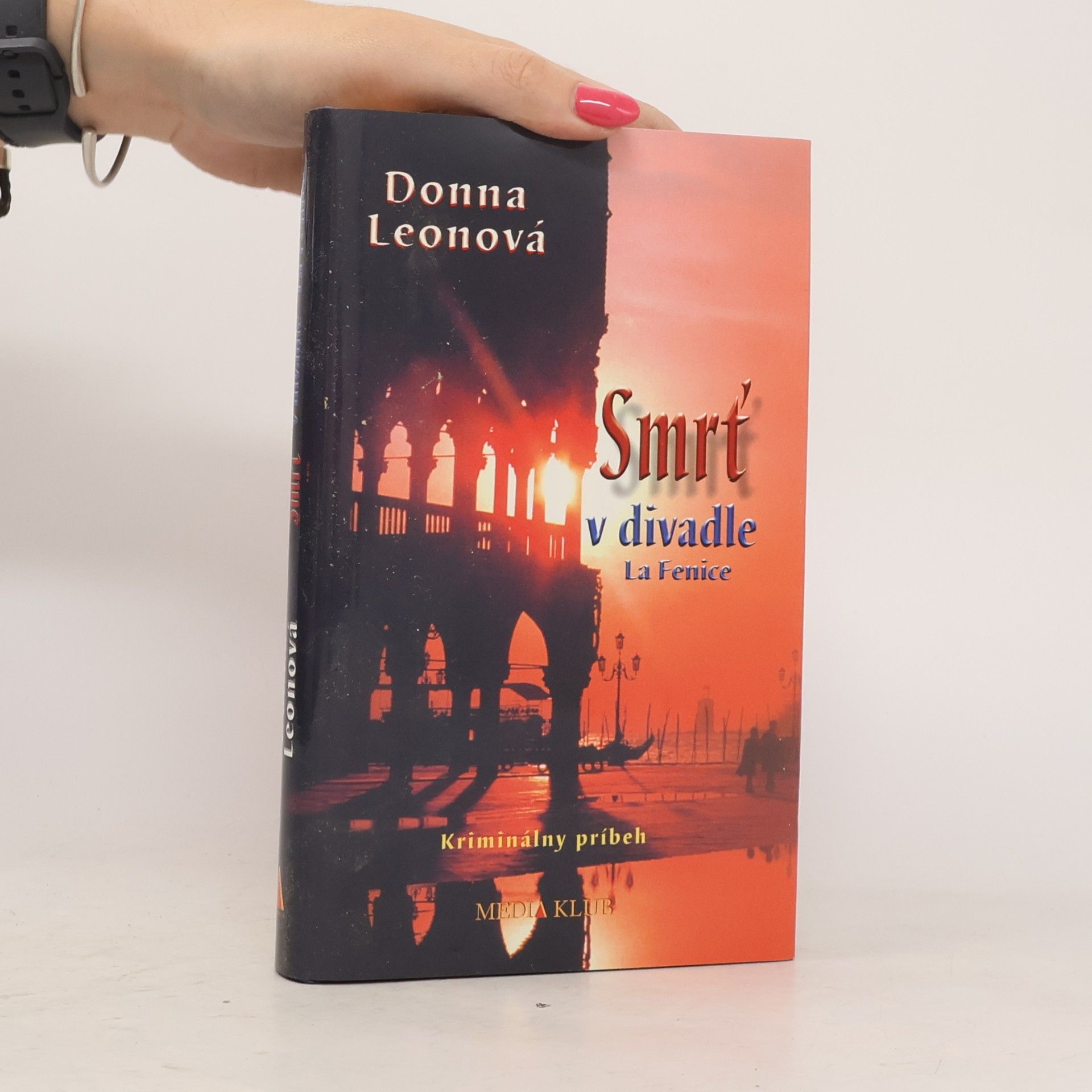 Donna Leon Smrť v divadle La Fenice