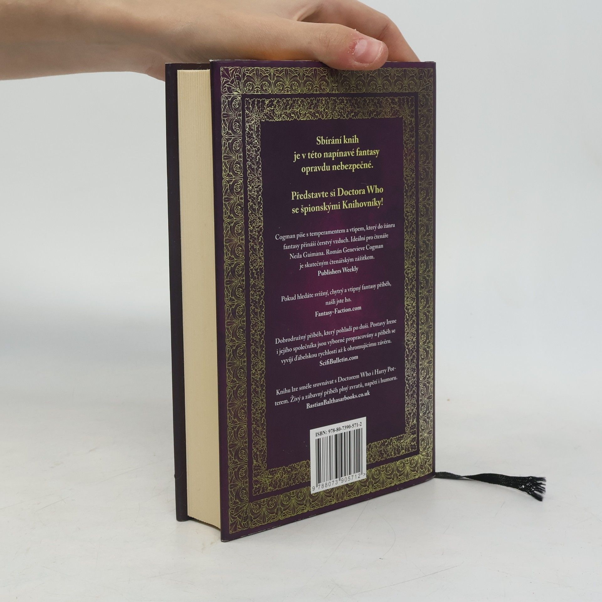 Genevieve Cogman Neviditelná knihovna
