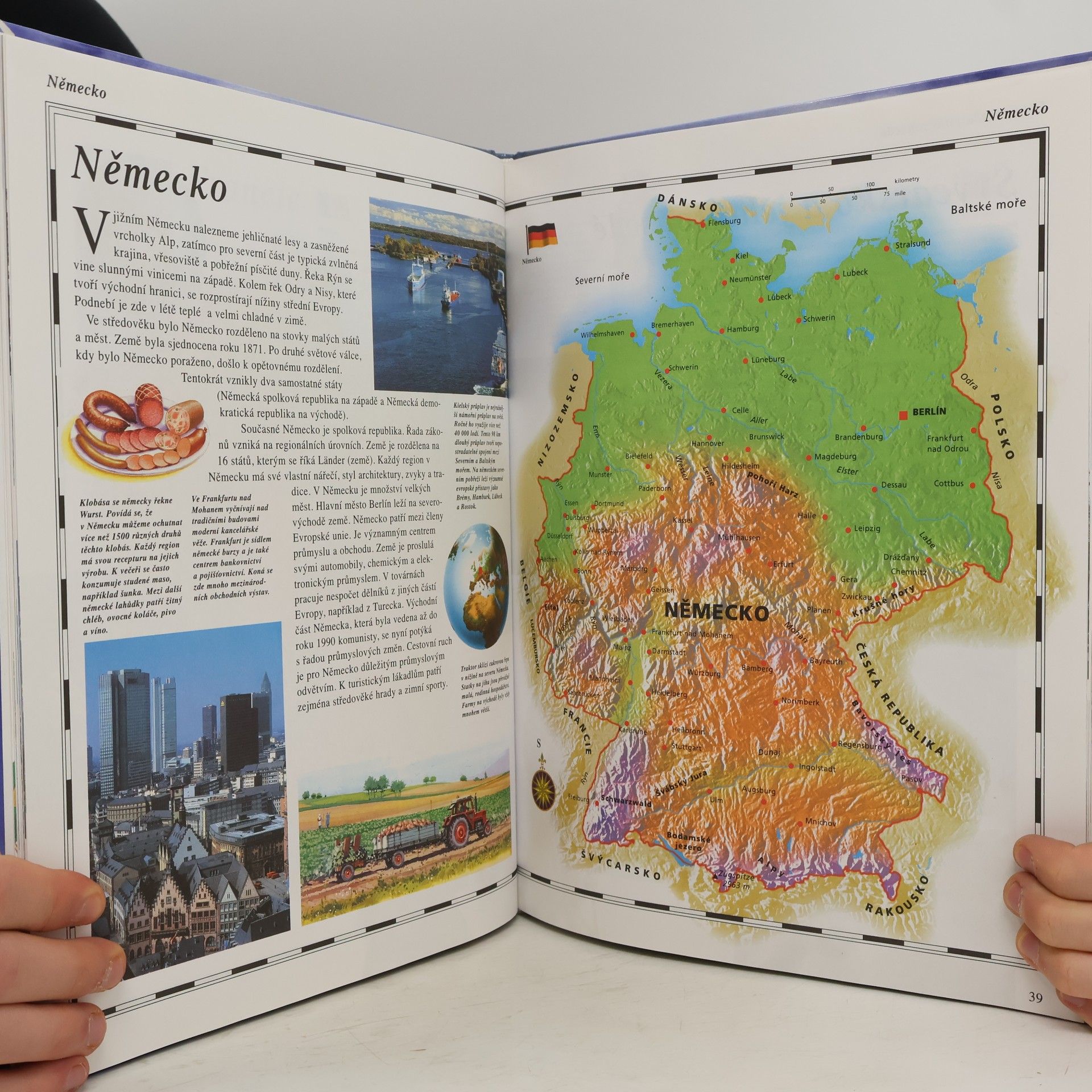 Philip Steele Atlas světa