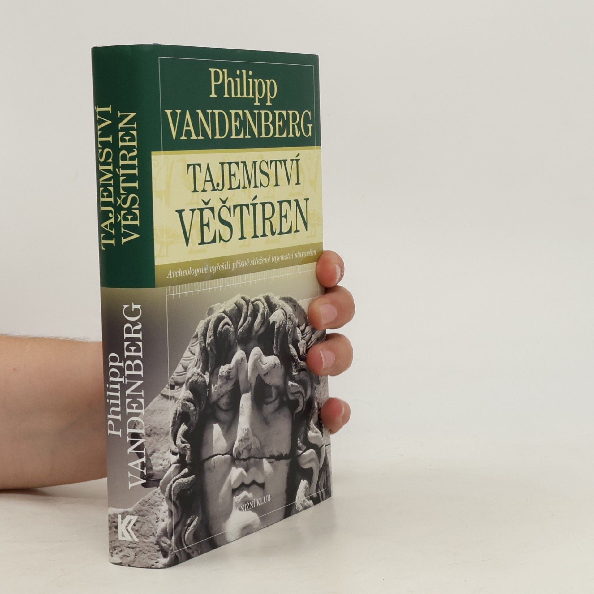 Philipp Vandenberg Tajemství věštíren