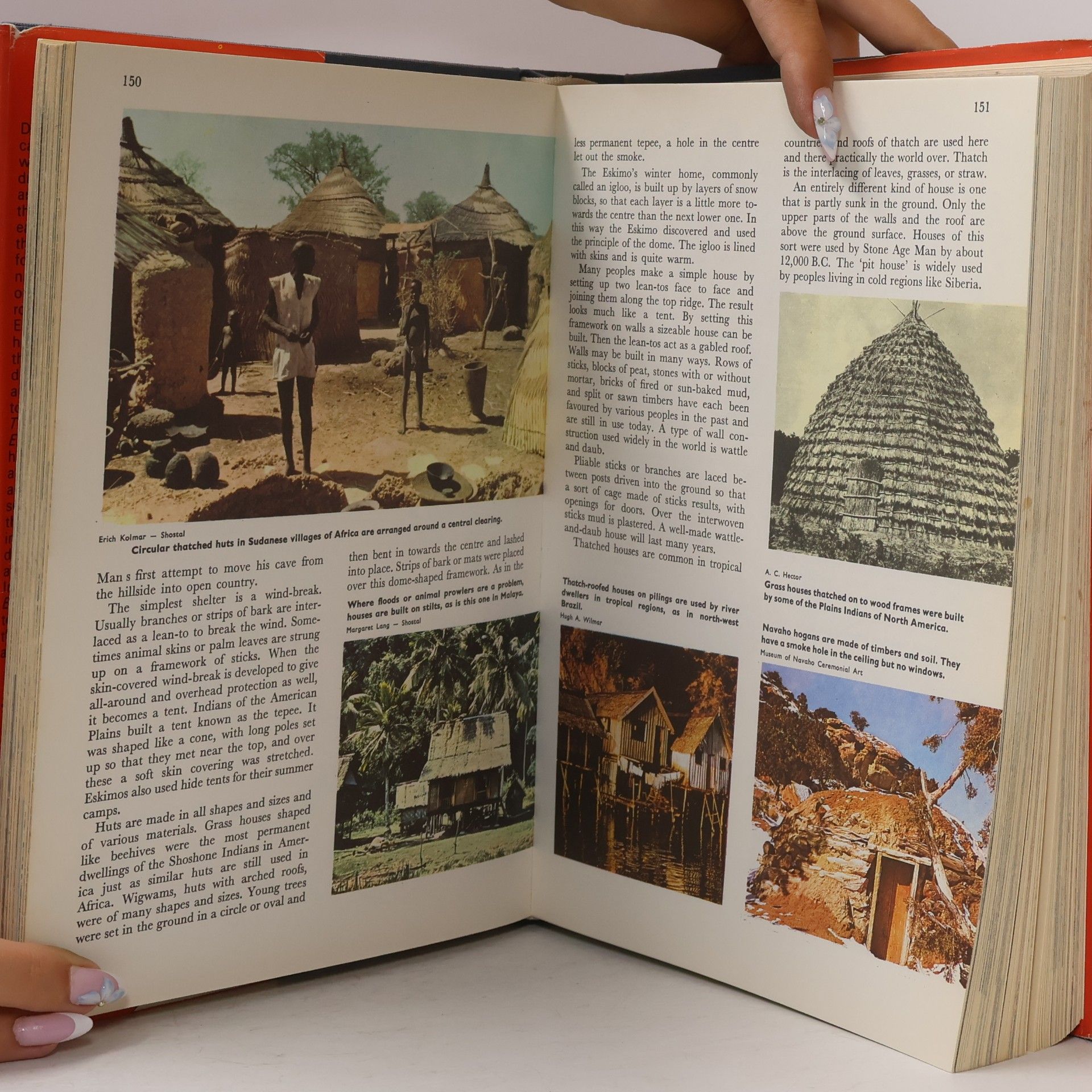 Autores varios The Children's Wonderful World Encyclopedia